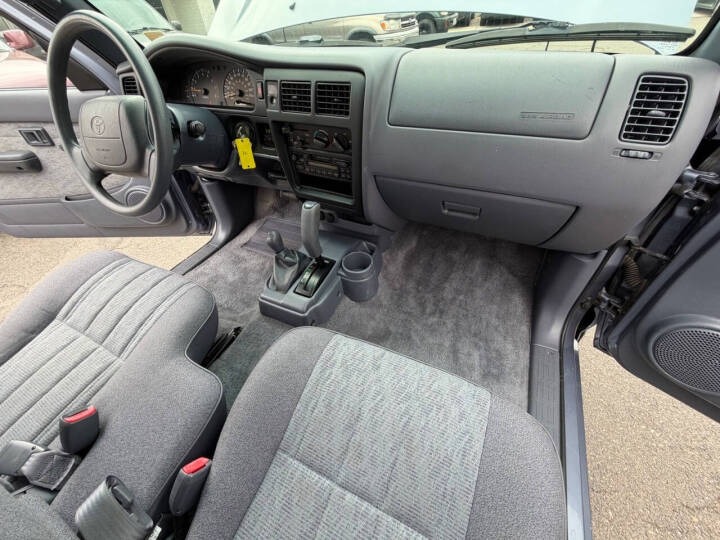 Refurbished 1998 Toyota Tacoma SR5