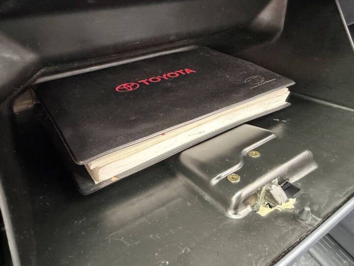 Refurbished 1998 Toyota Tacoma SR5