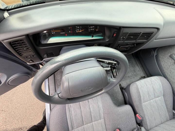 Refurbished 1998 Toyota Tacoma SR5