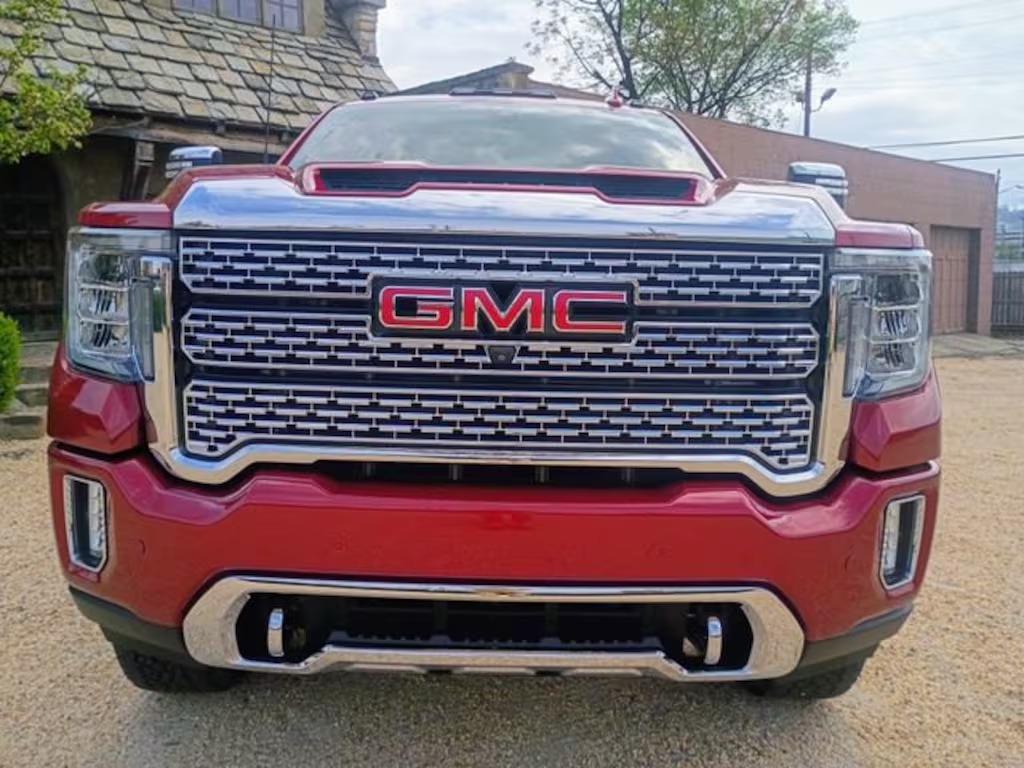 2022 GMC Sierra 2500 HD Denali - 4