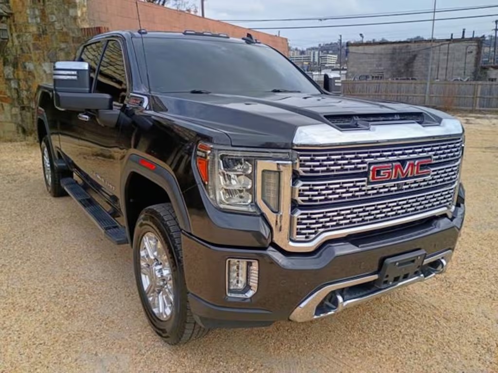 2020 GMC Sierra 2500HD Denali - 2