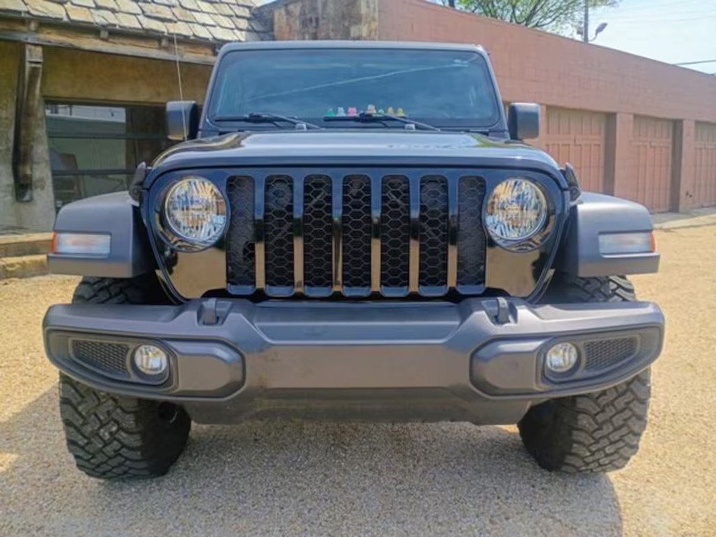 2023 Jeep Gladiator Sport S - 3