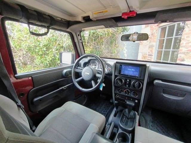 2010 Jeep Wrangler Unlimited Sport