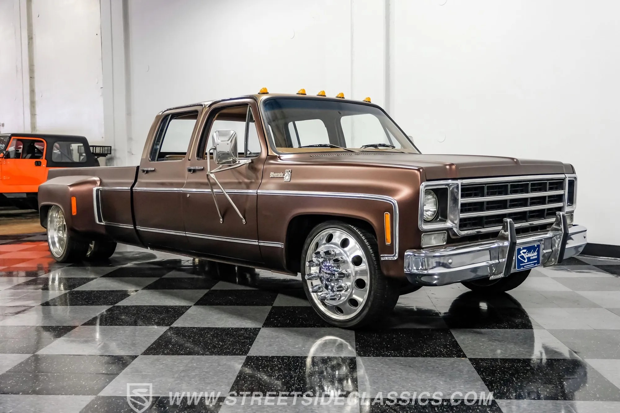1978 Chevrolet C30 3+3 Dually Restomod
