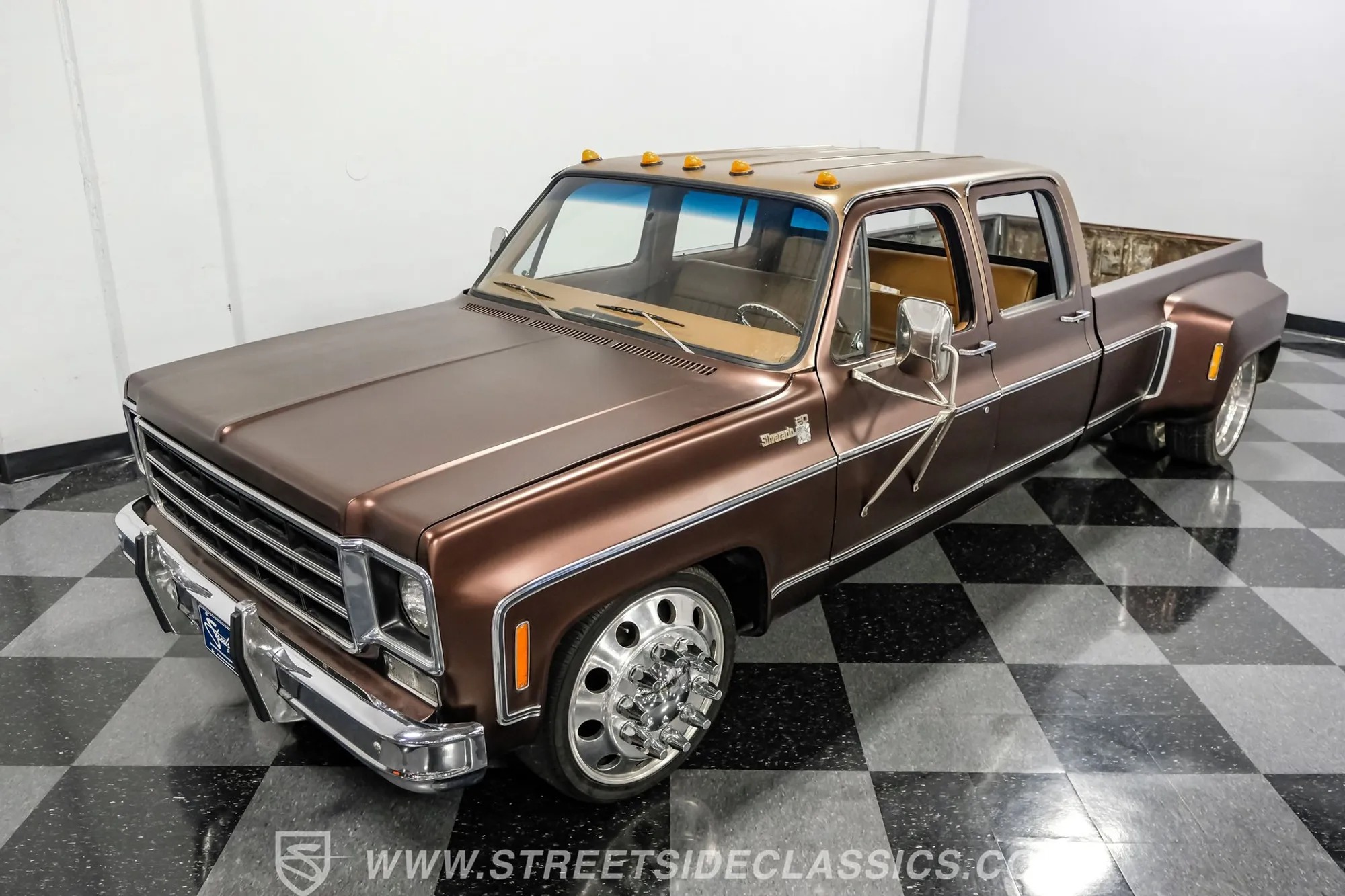 1978 Chevrolet C30 3+3 Dually Restomod