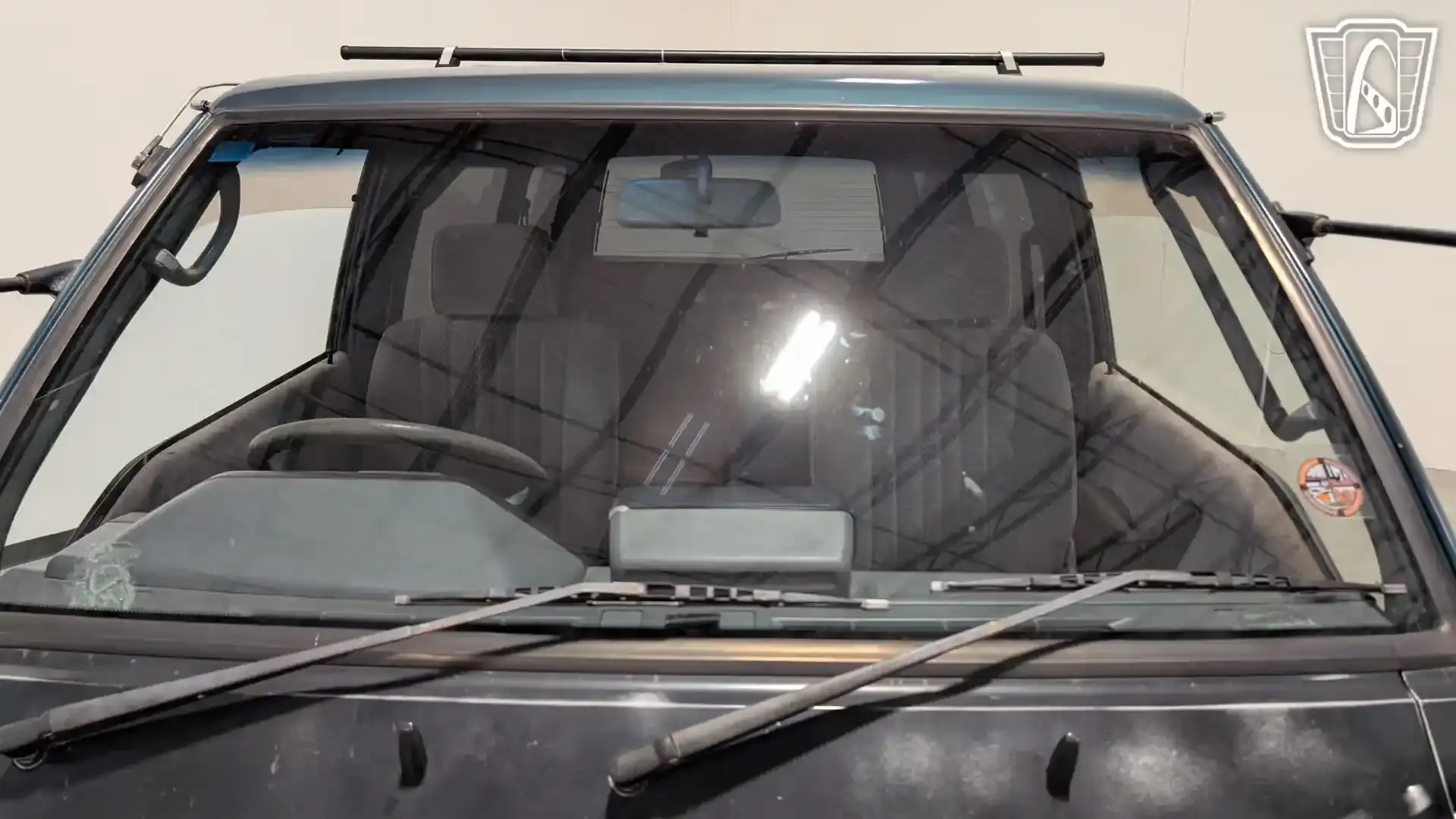 1995 Mitsubishi Delica