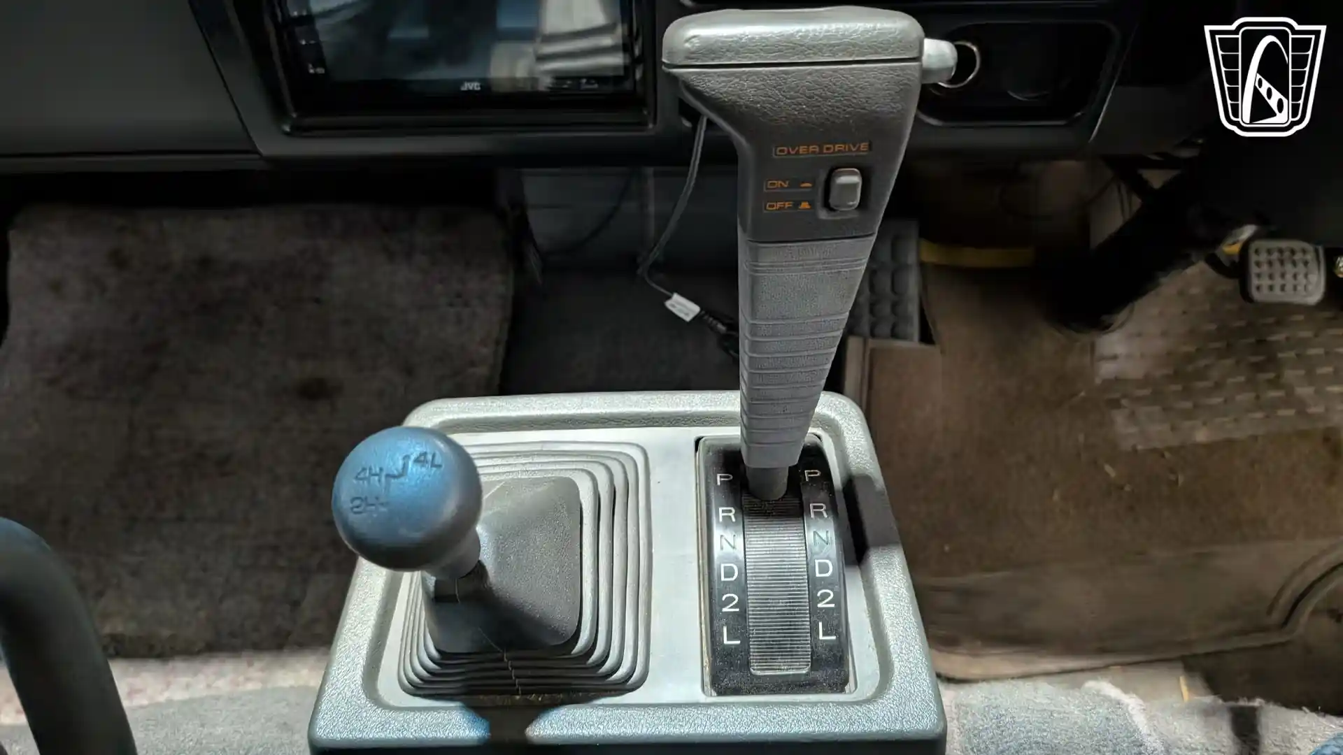 1995 Mitsubishi Delica