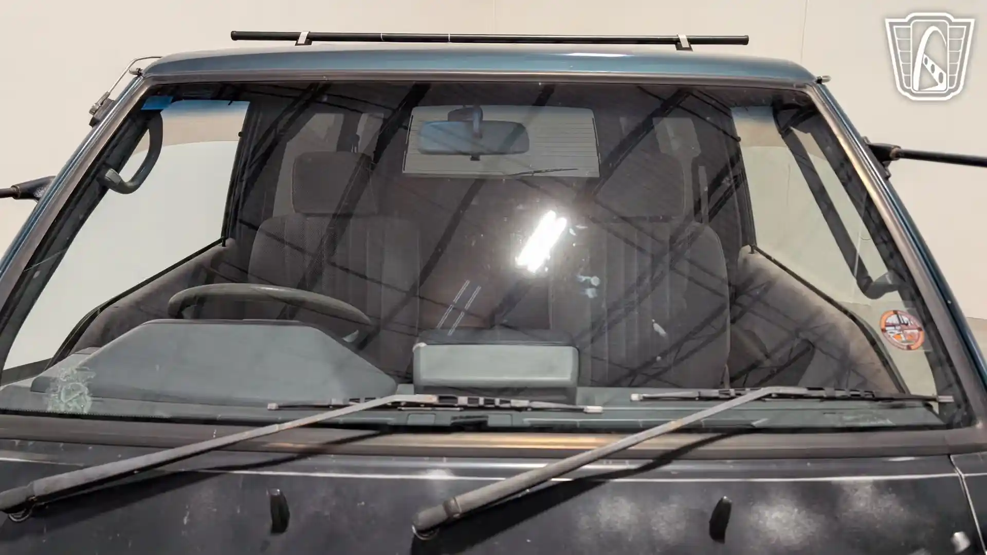 1995 Mitsubishi Delica