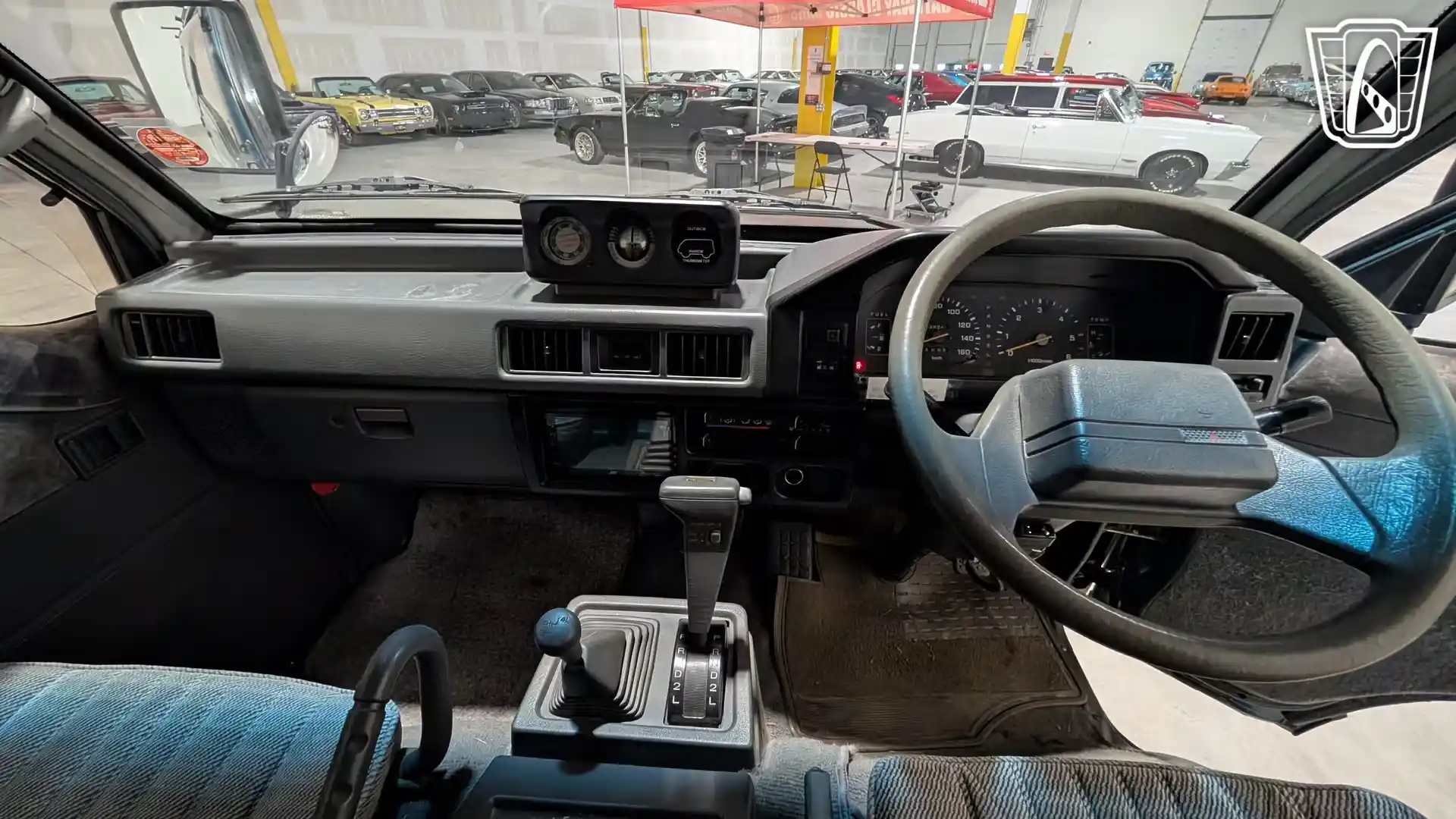 1995 Mitsubishi Delica