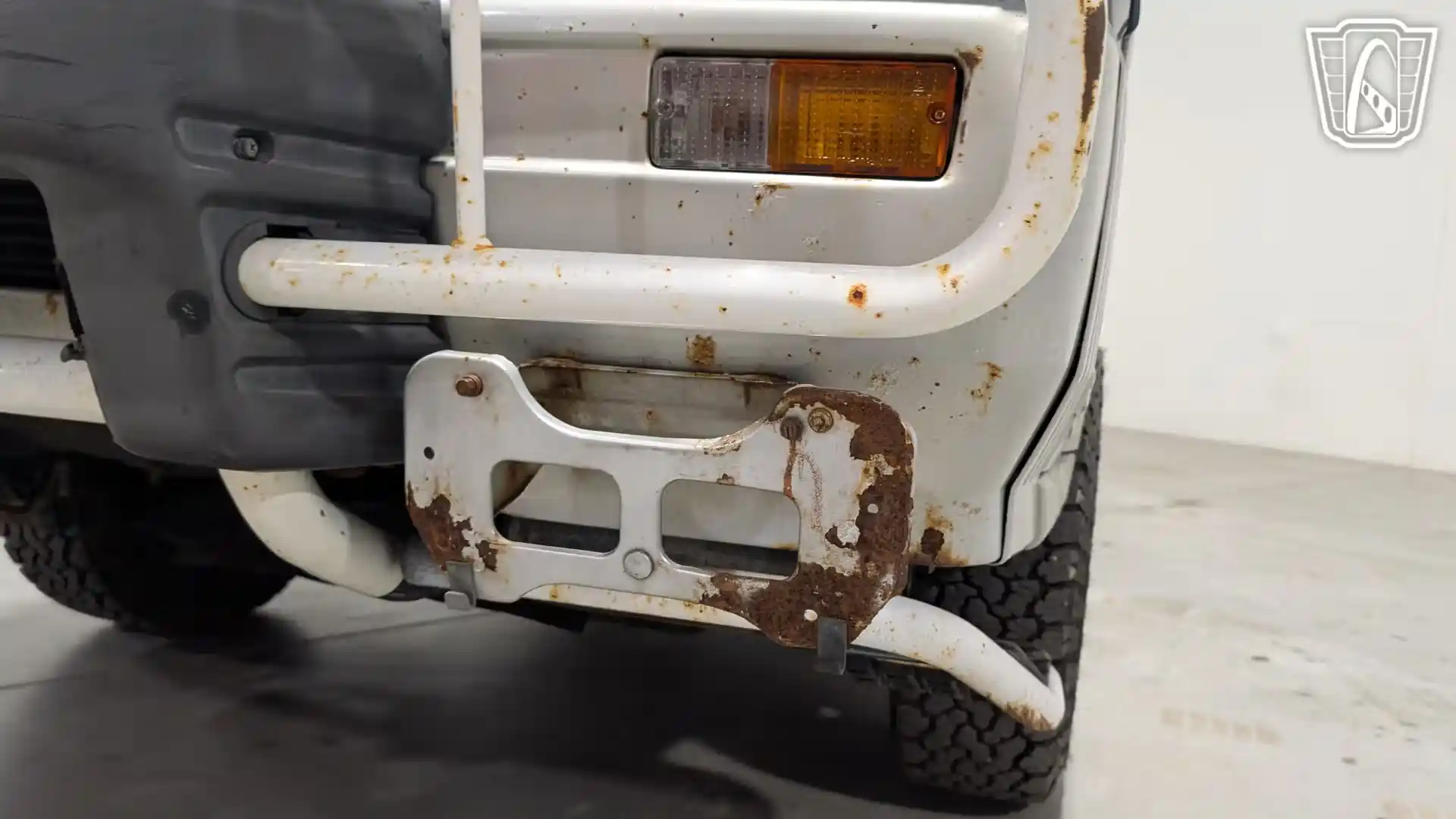 1995 Mitsubishi Delica