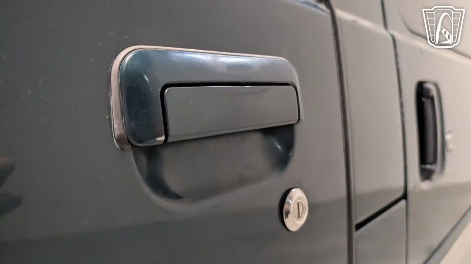 1995 Mitsubishi Delica