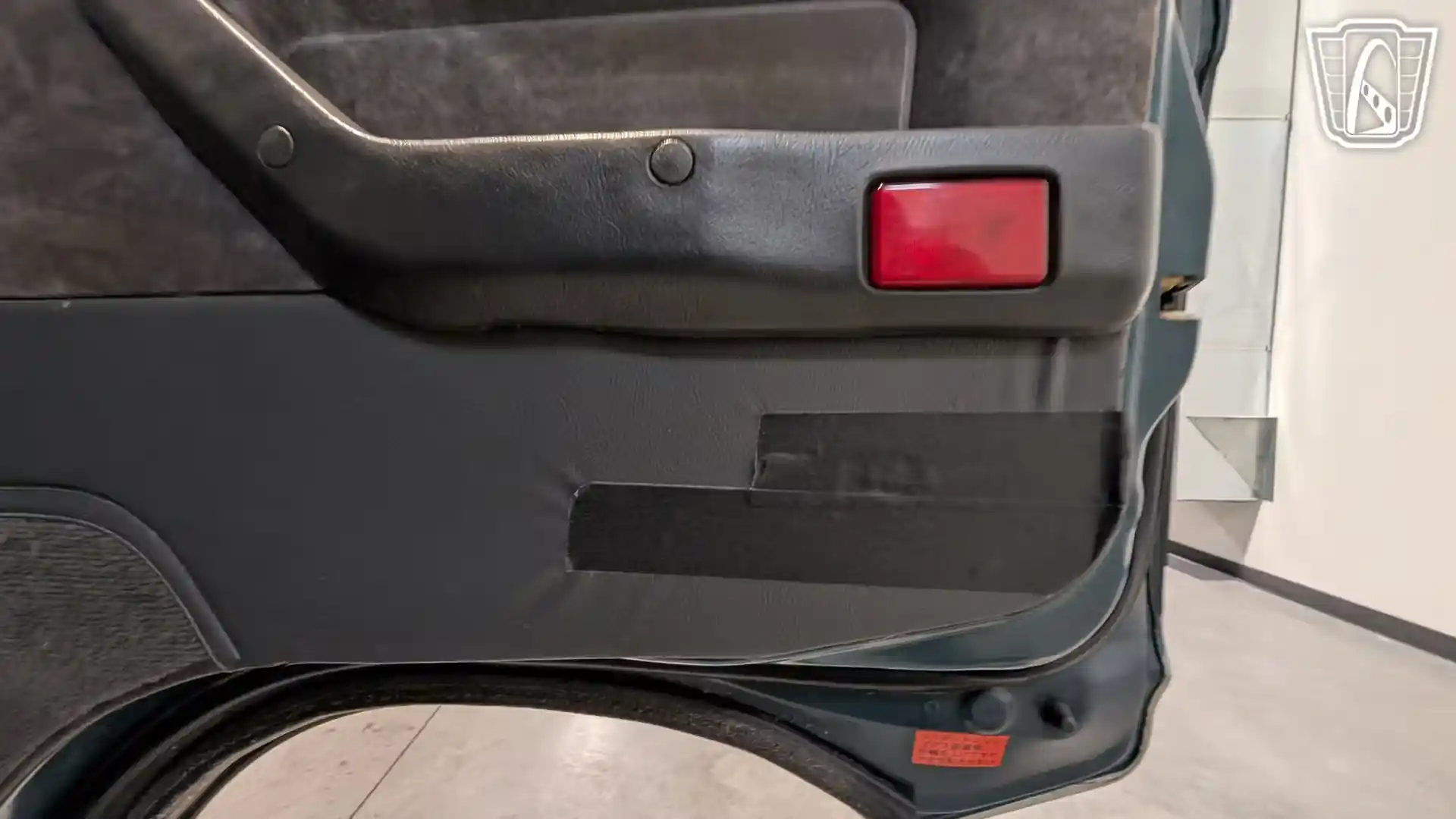 1995 Mitsubishi Delica