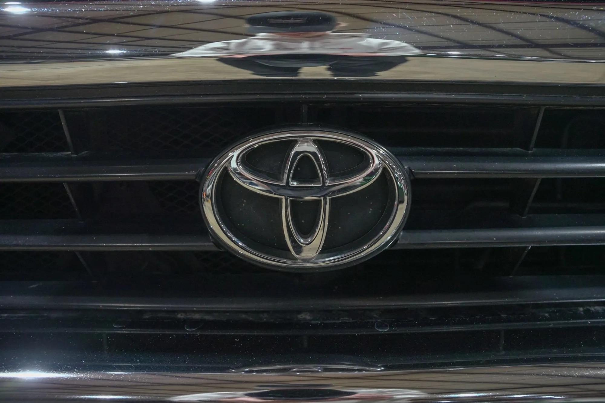 1992 Toyota 4Runner SR5