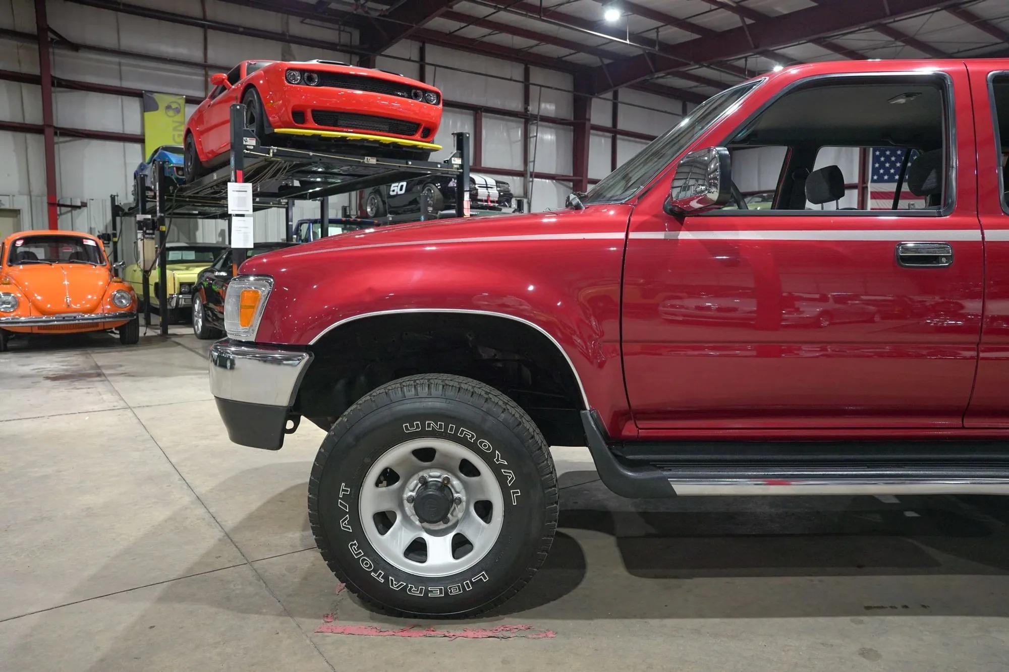 1992 Toyota 4Runner SR5 - 5