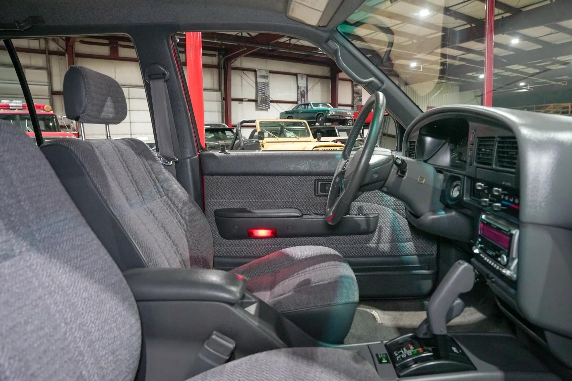 1992 Toyota 4Runner SR5