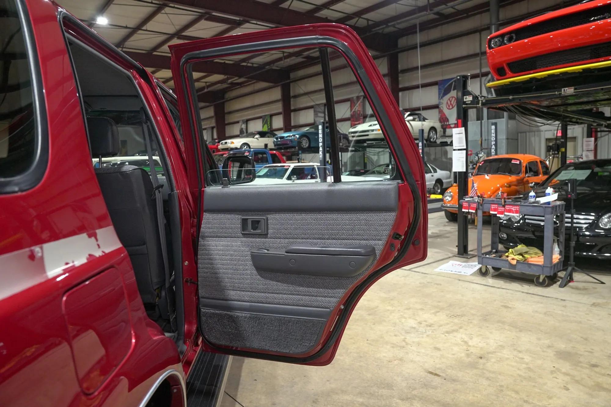 1992 Toyota 4Runner SR5