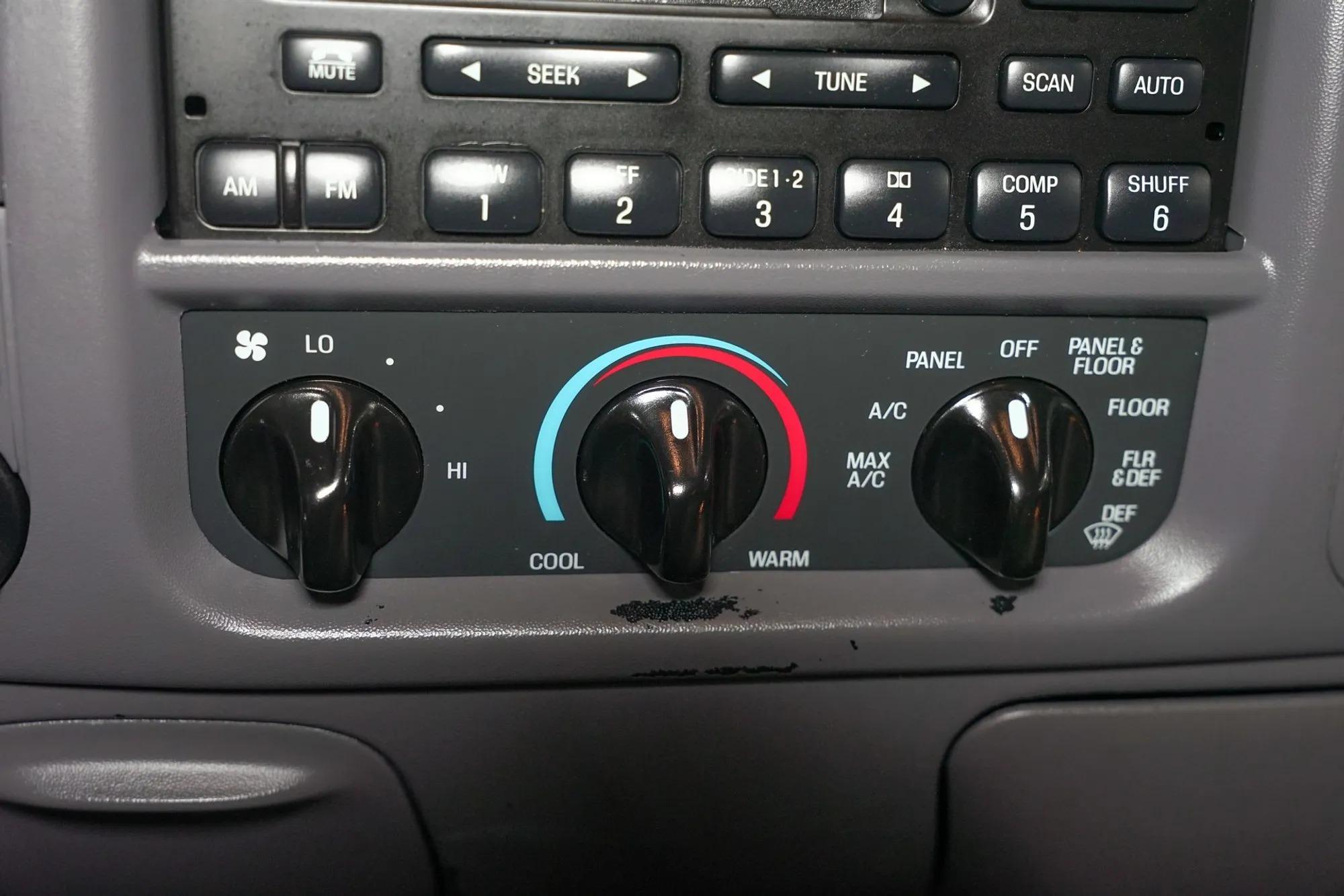 2001 Ford F-150 Lariat 4×4