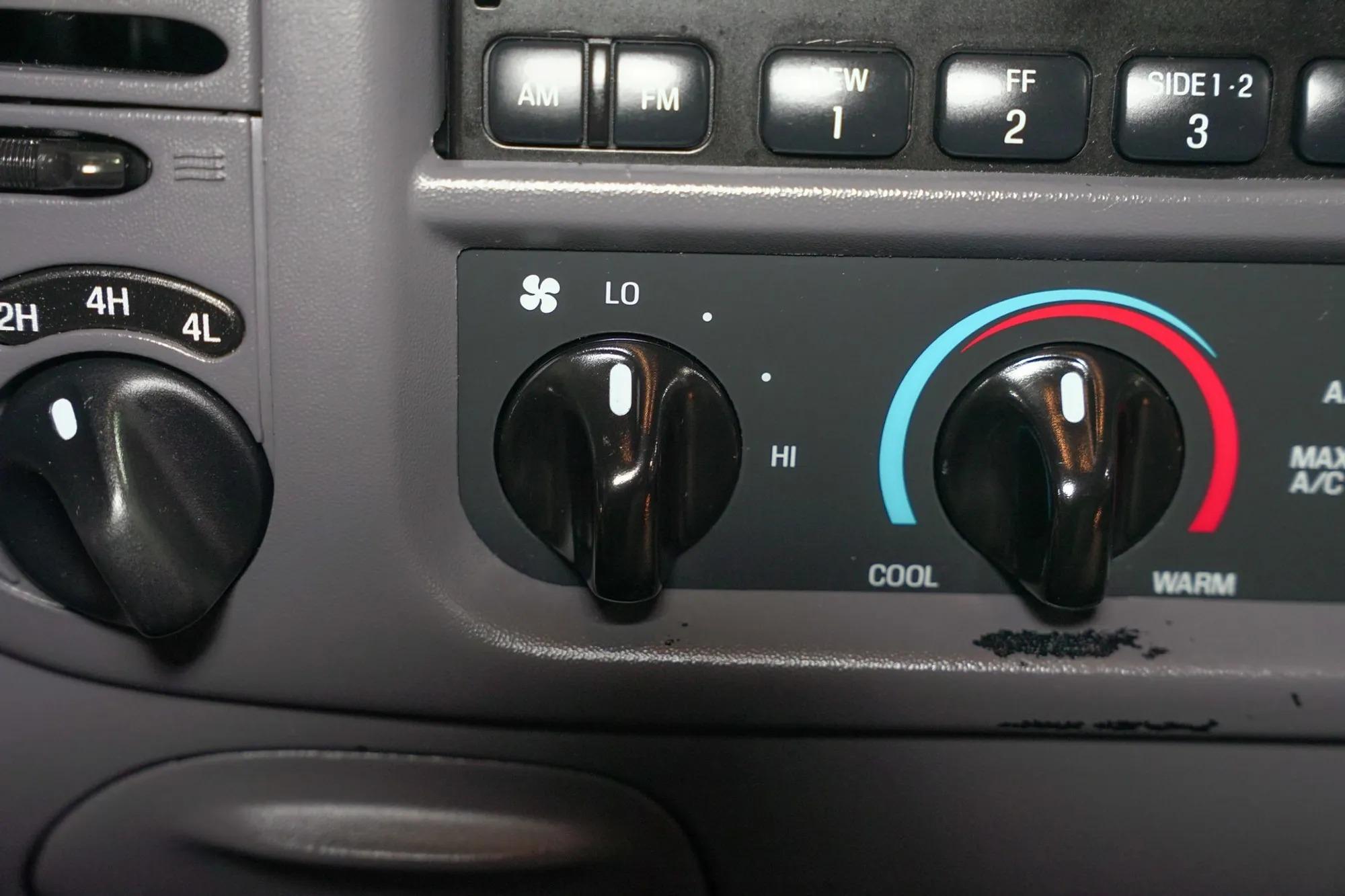 2001 Ford F-150 Lariat 4×4