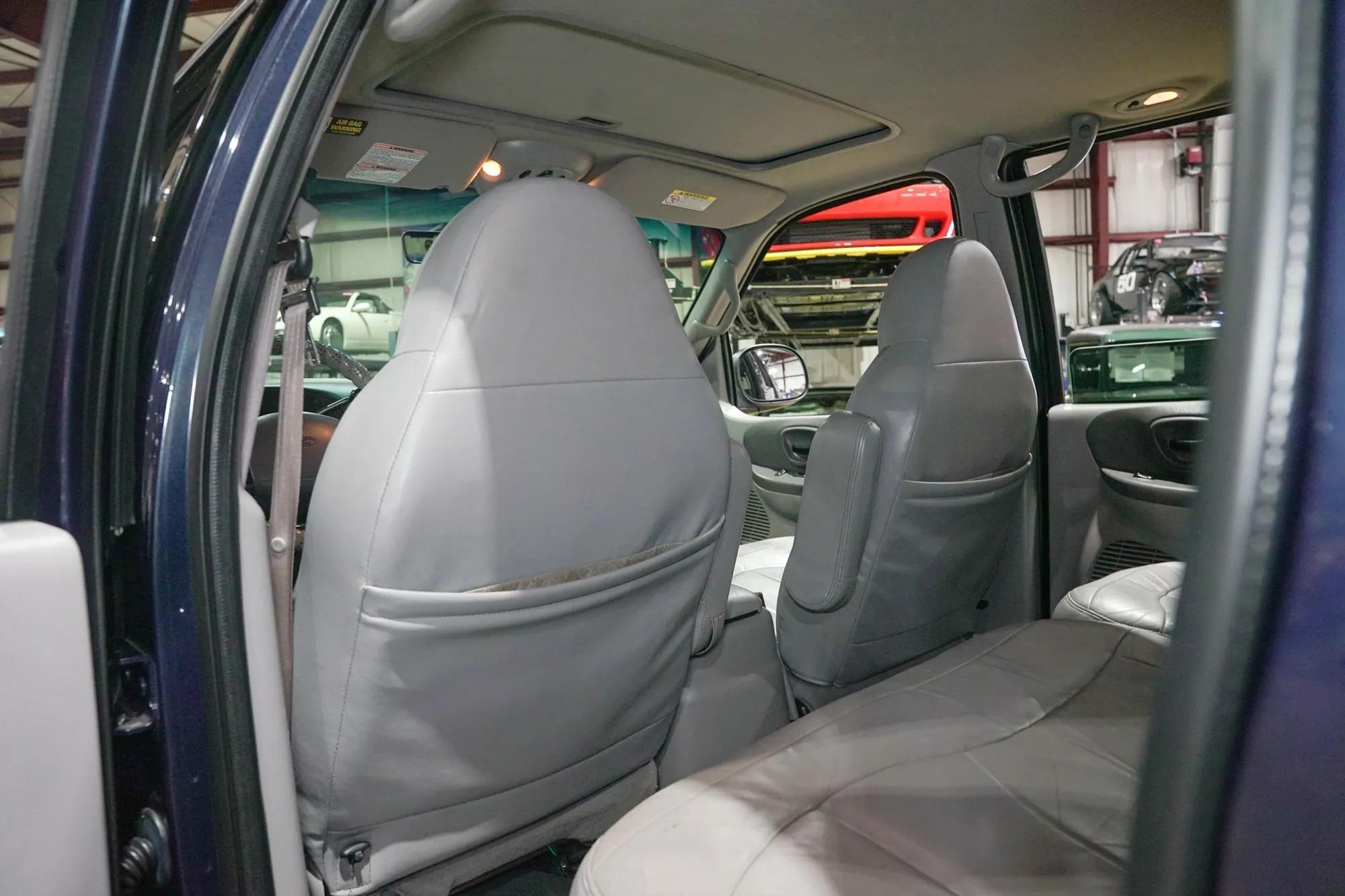 2001 Ford F-150 Lariat 4×4