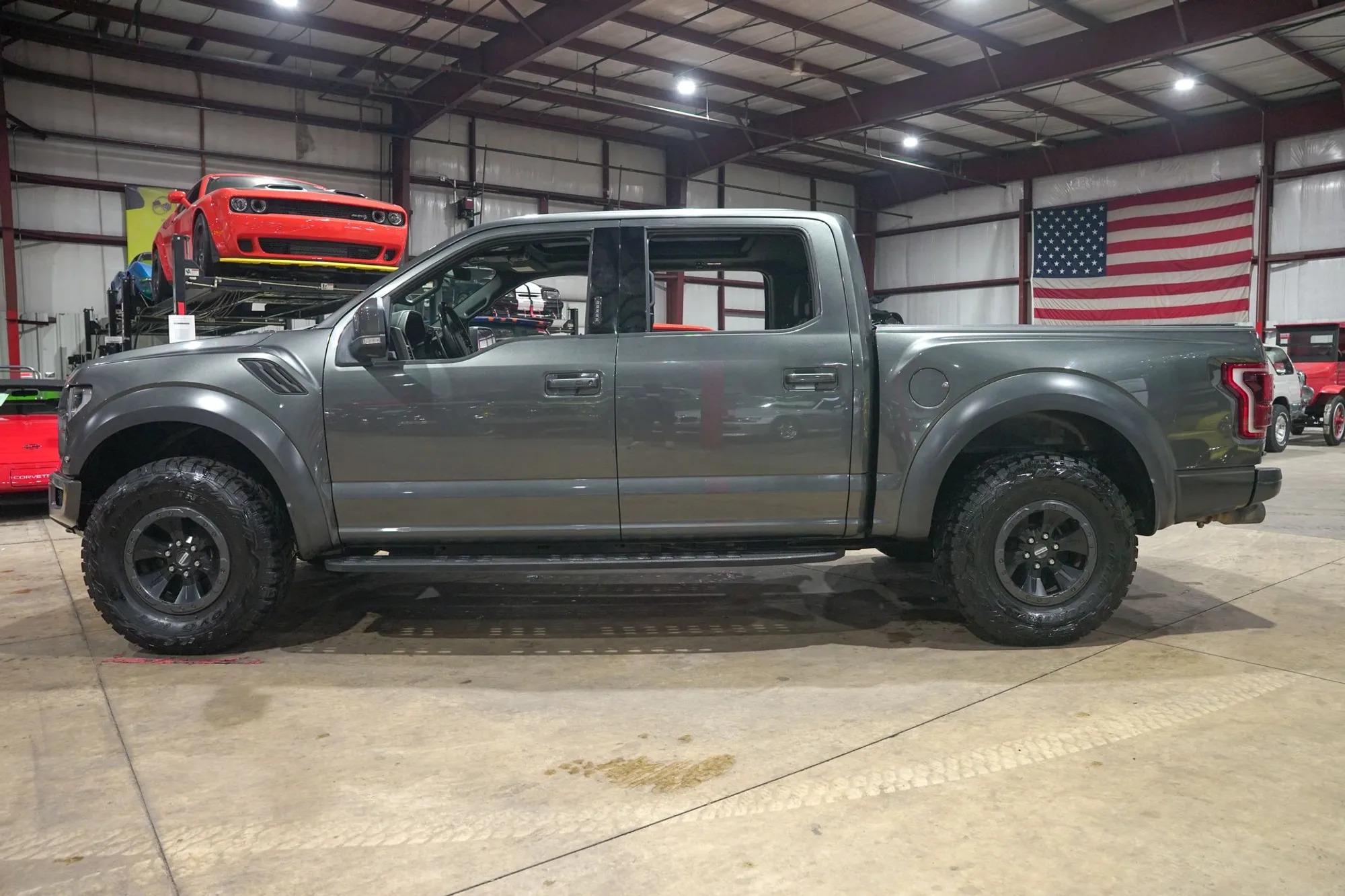 2018 Ford F-150 Raptor - 2