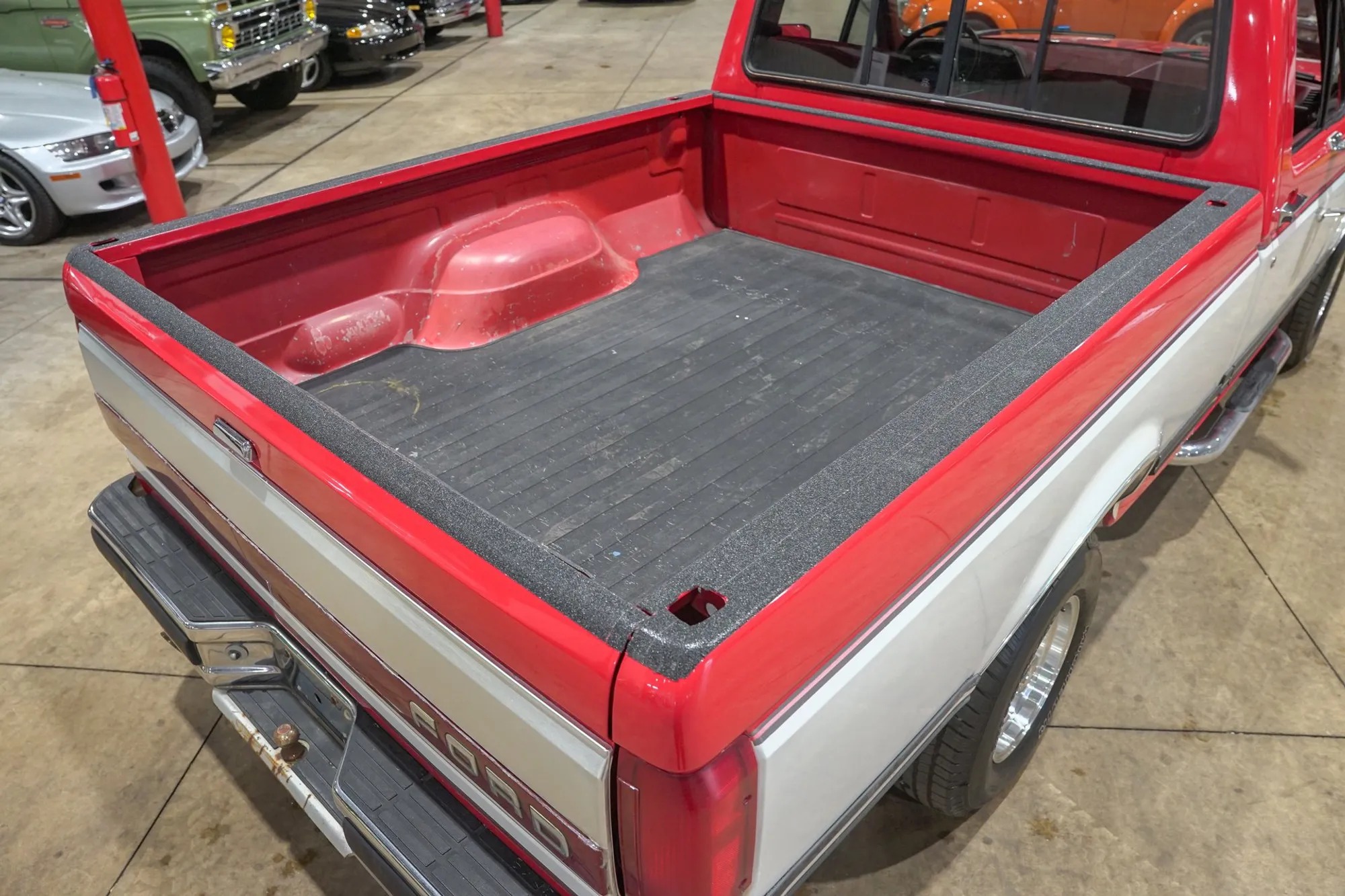 1987 Ford F150 XLT Lariat