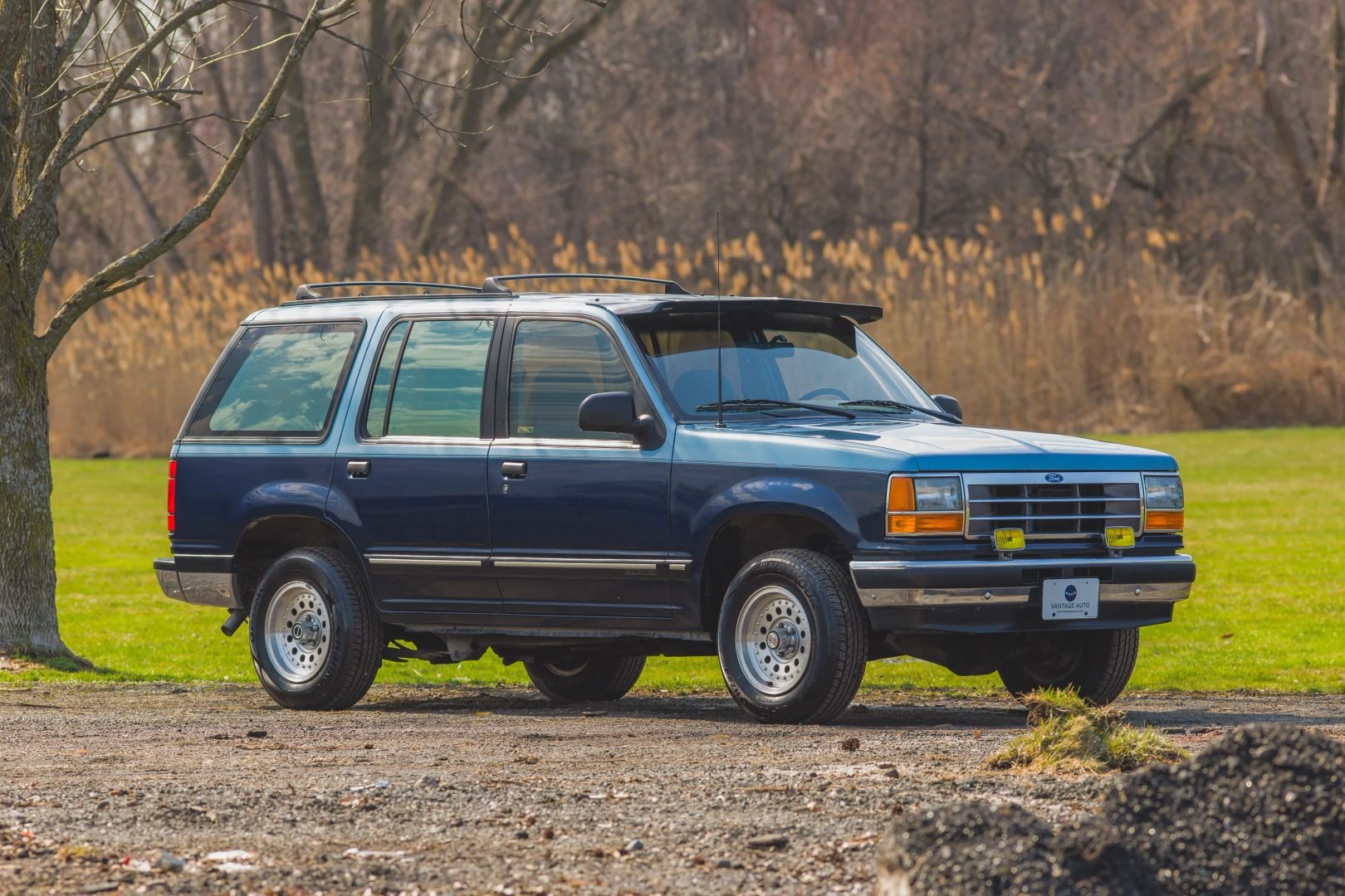 1991 Ford Explorer XL - 2