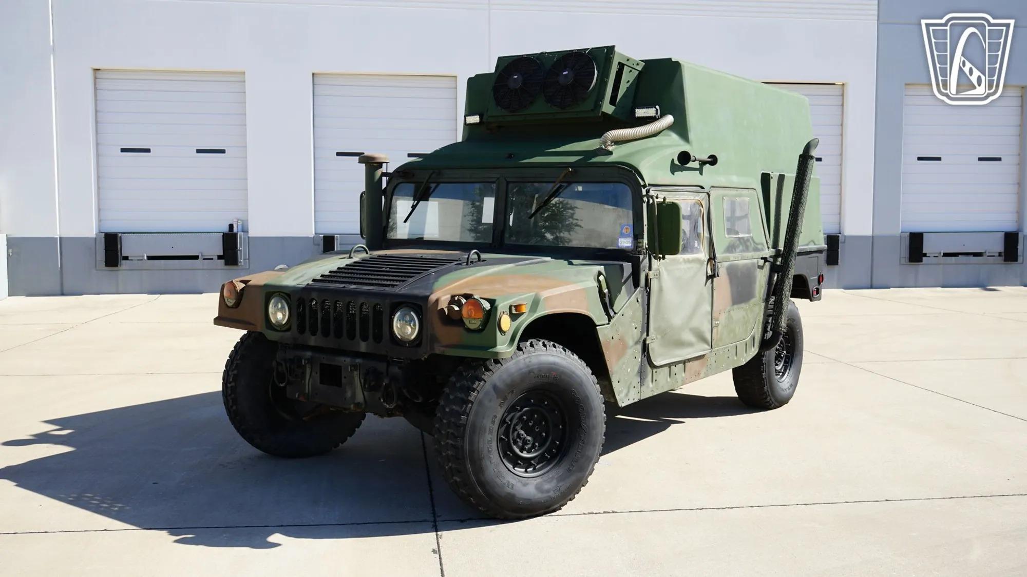 AM General HMMWV / Humvee