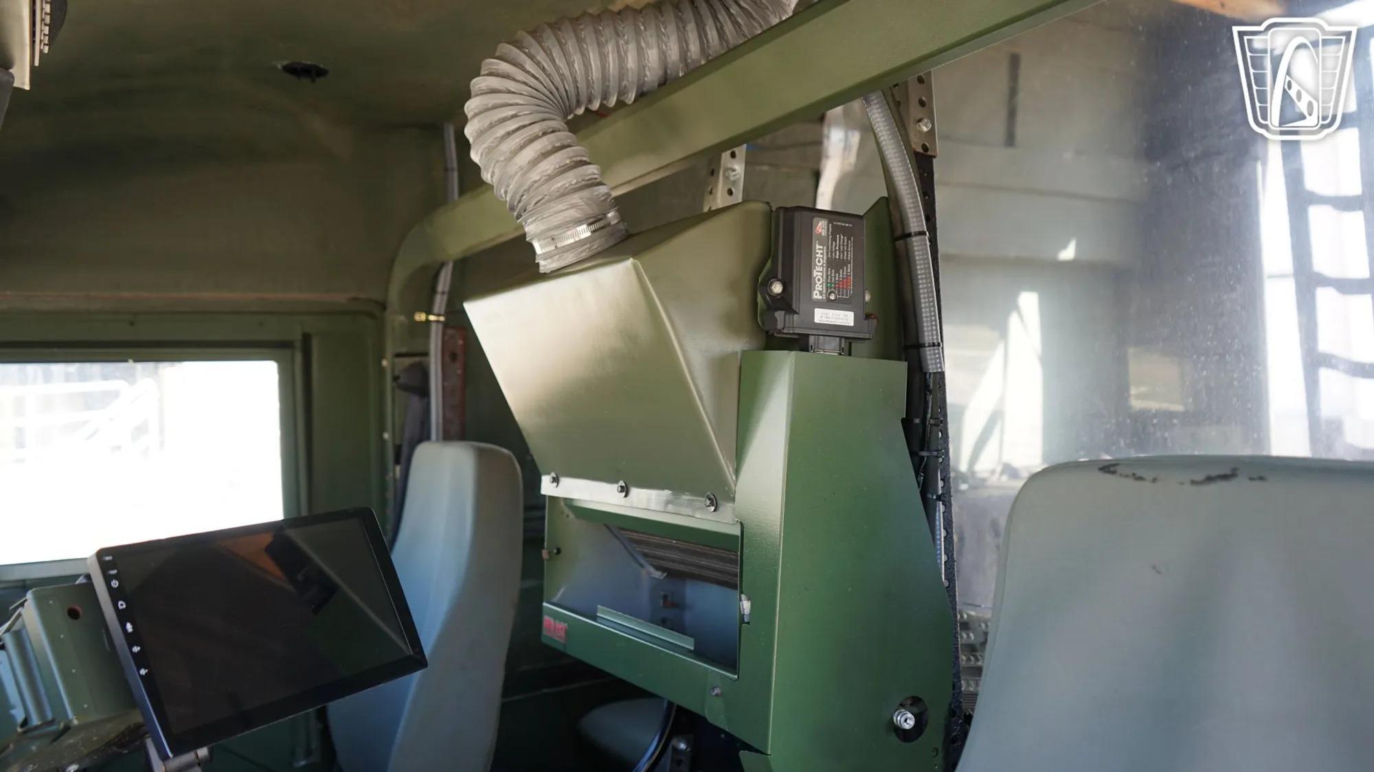 1991 AM General Humvee M1123