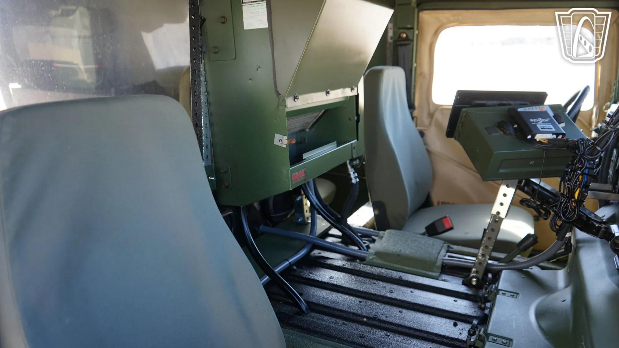 1991 AM General Humvee M1123