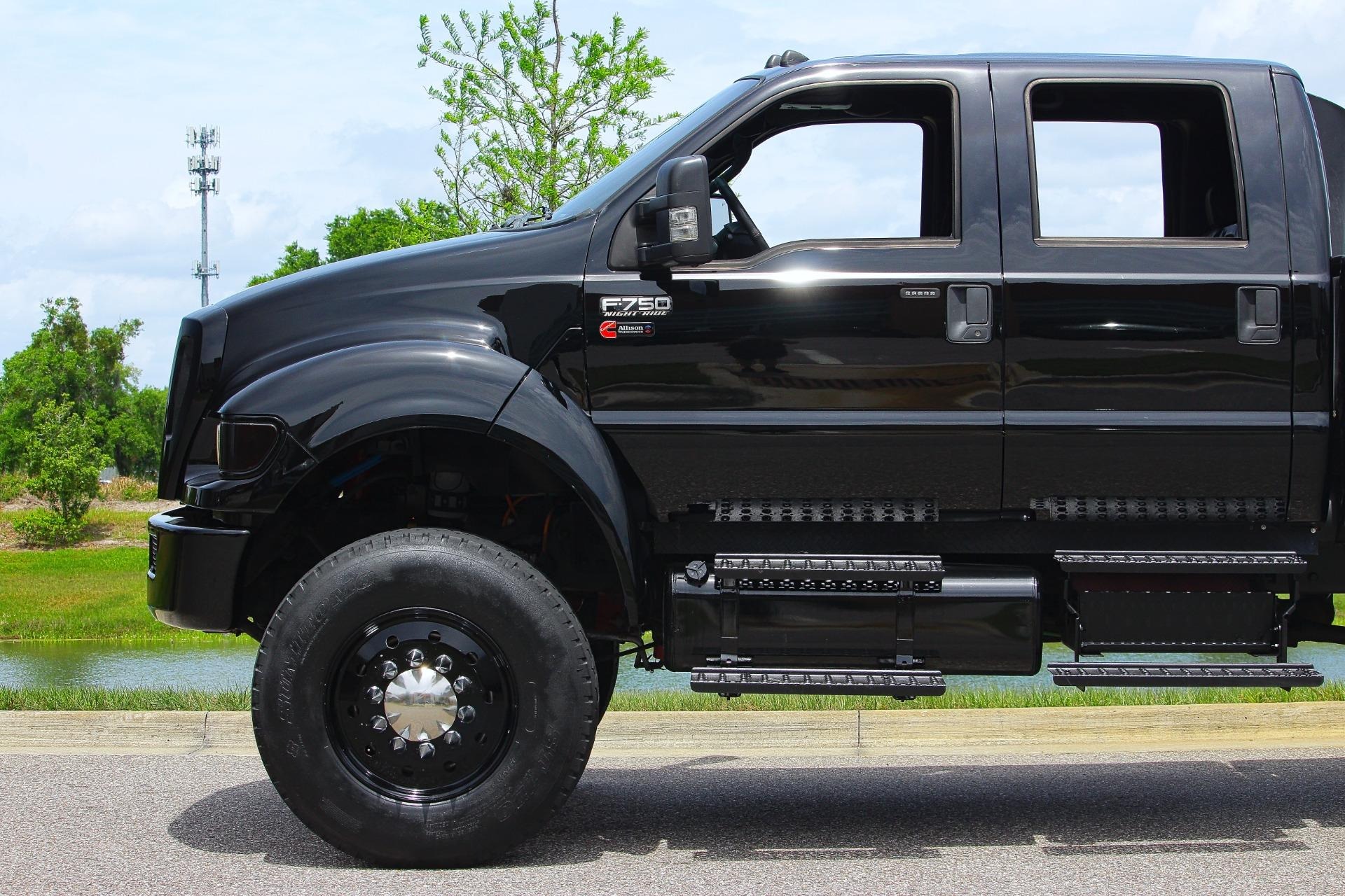2012 Ford F-750 Night Ride Edition