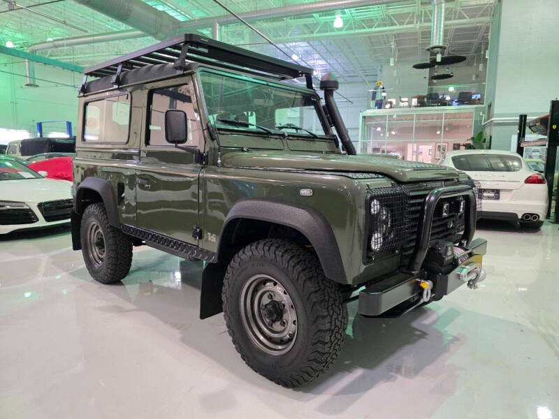  Land Rover Defender