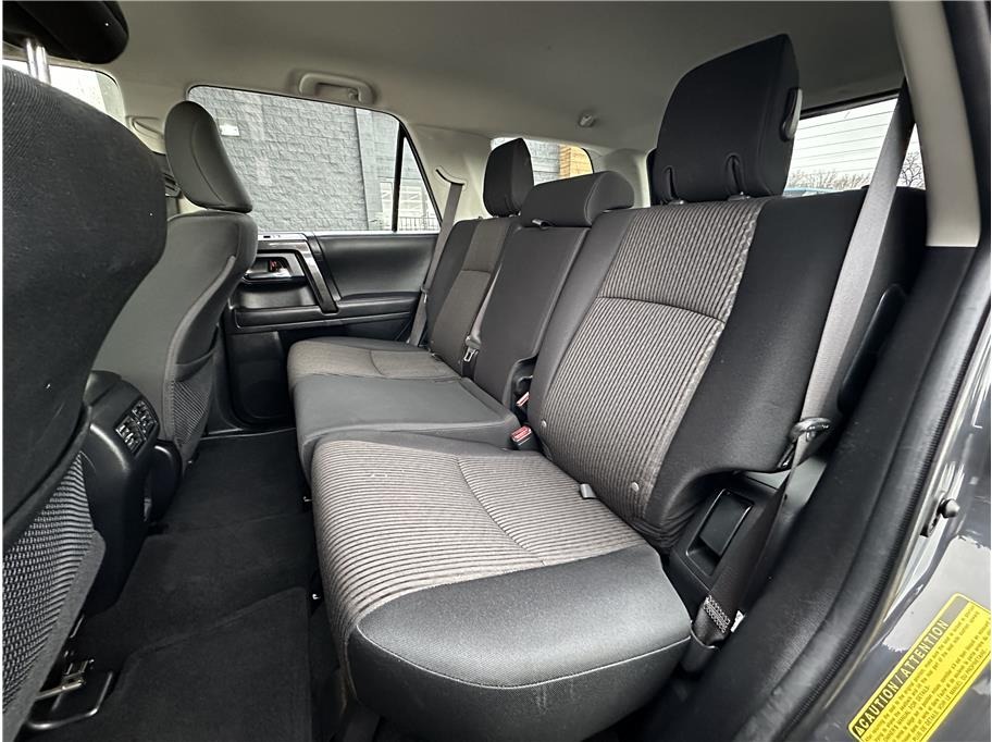 2024 Toyota 4Runner TRD Off-Road