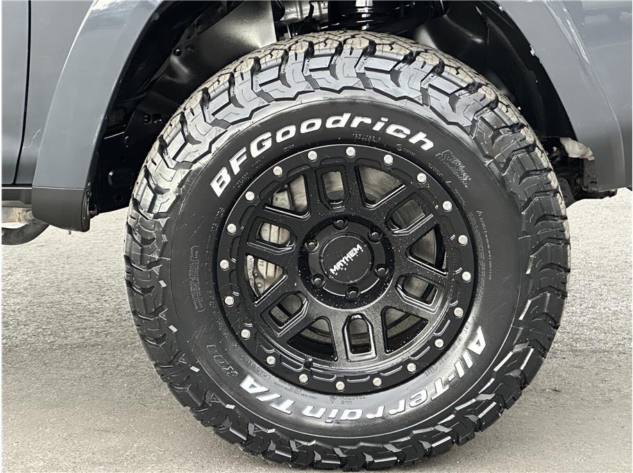 2024 Toyota 4Runner TRD Off-Road