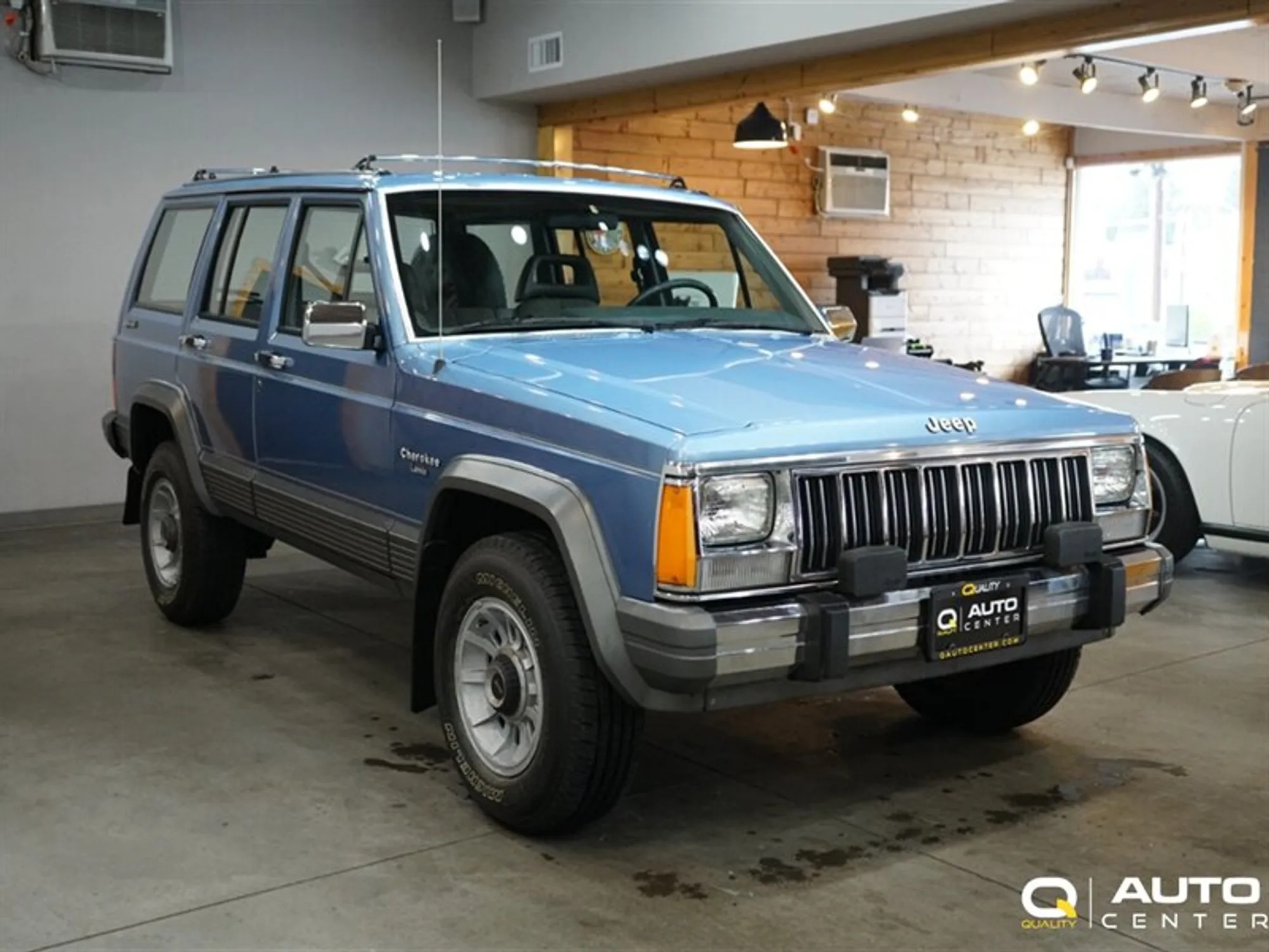  Jeep Cherokee
