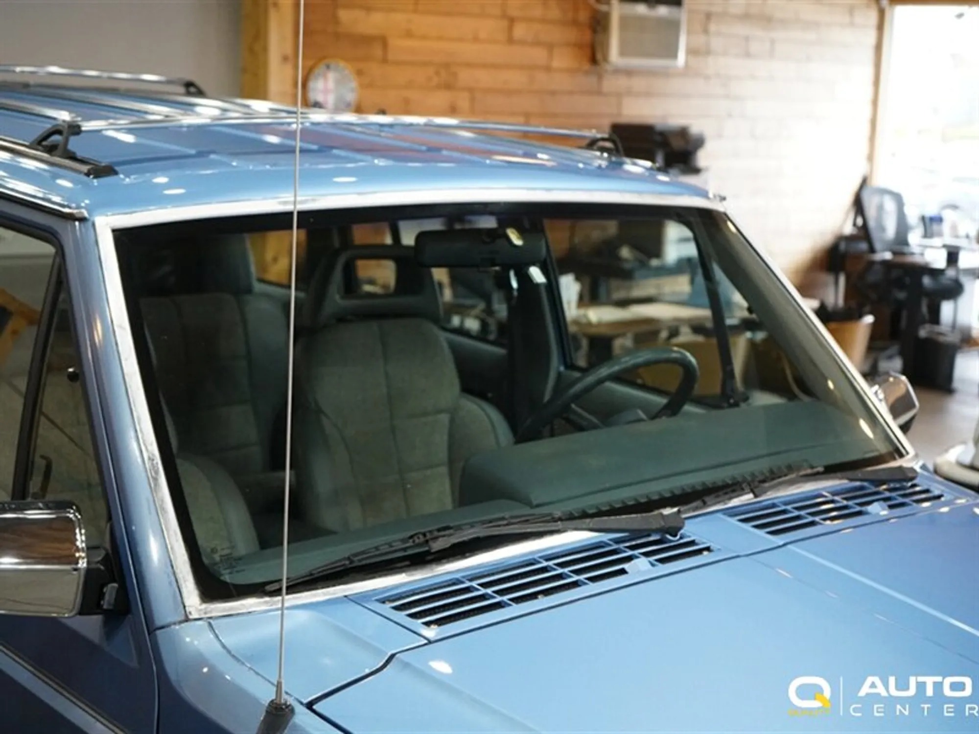 26k-Mile 1989 Jeep Cherokee Laredo - 5