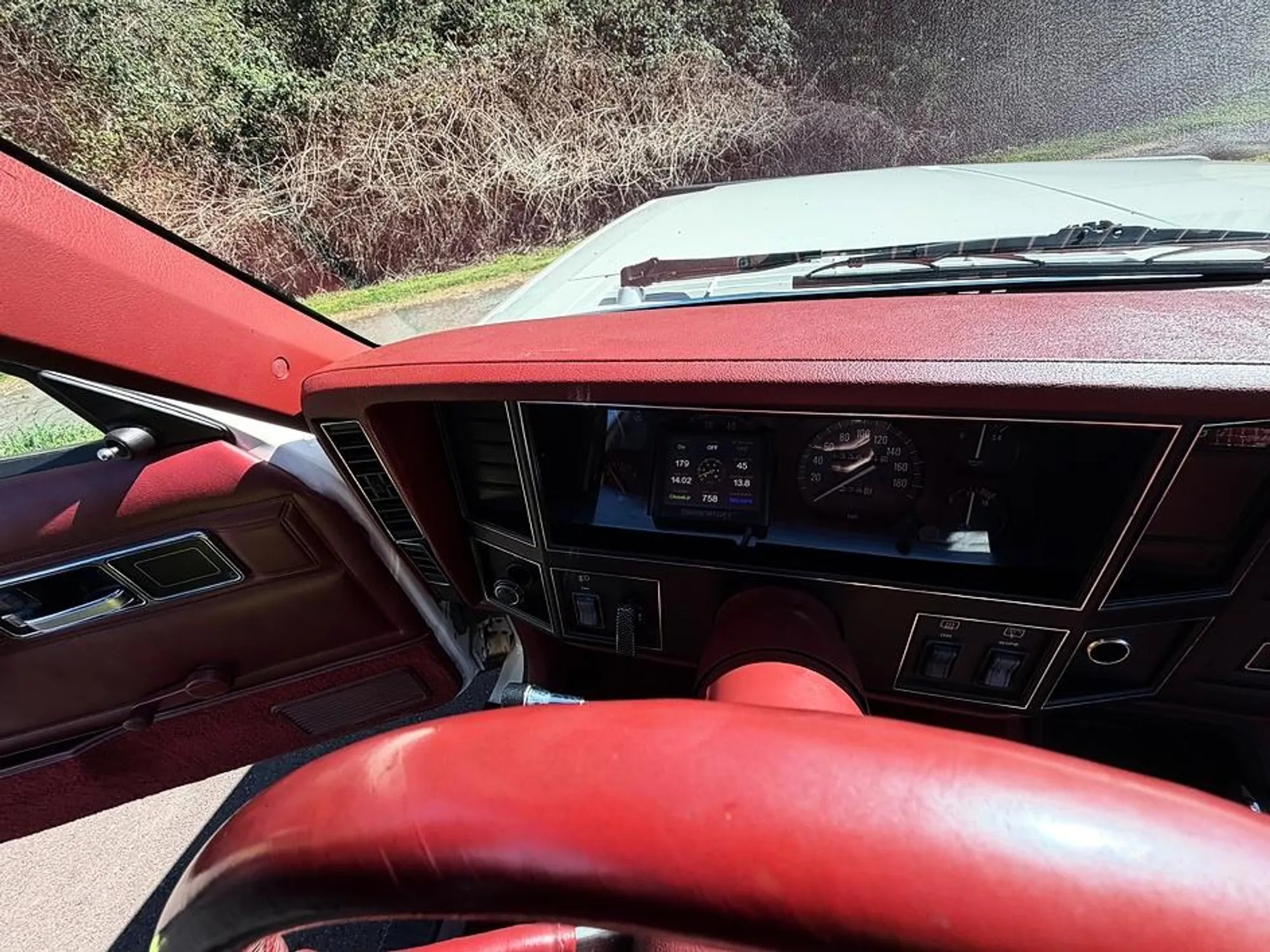 5.3L V8-Powered 1986 Jeep Cherokee Pioneer