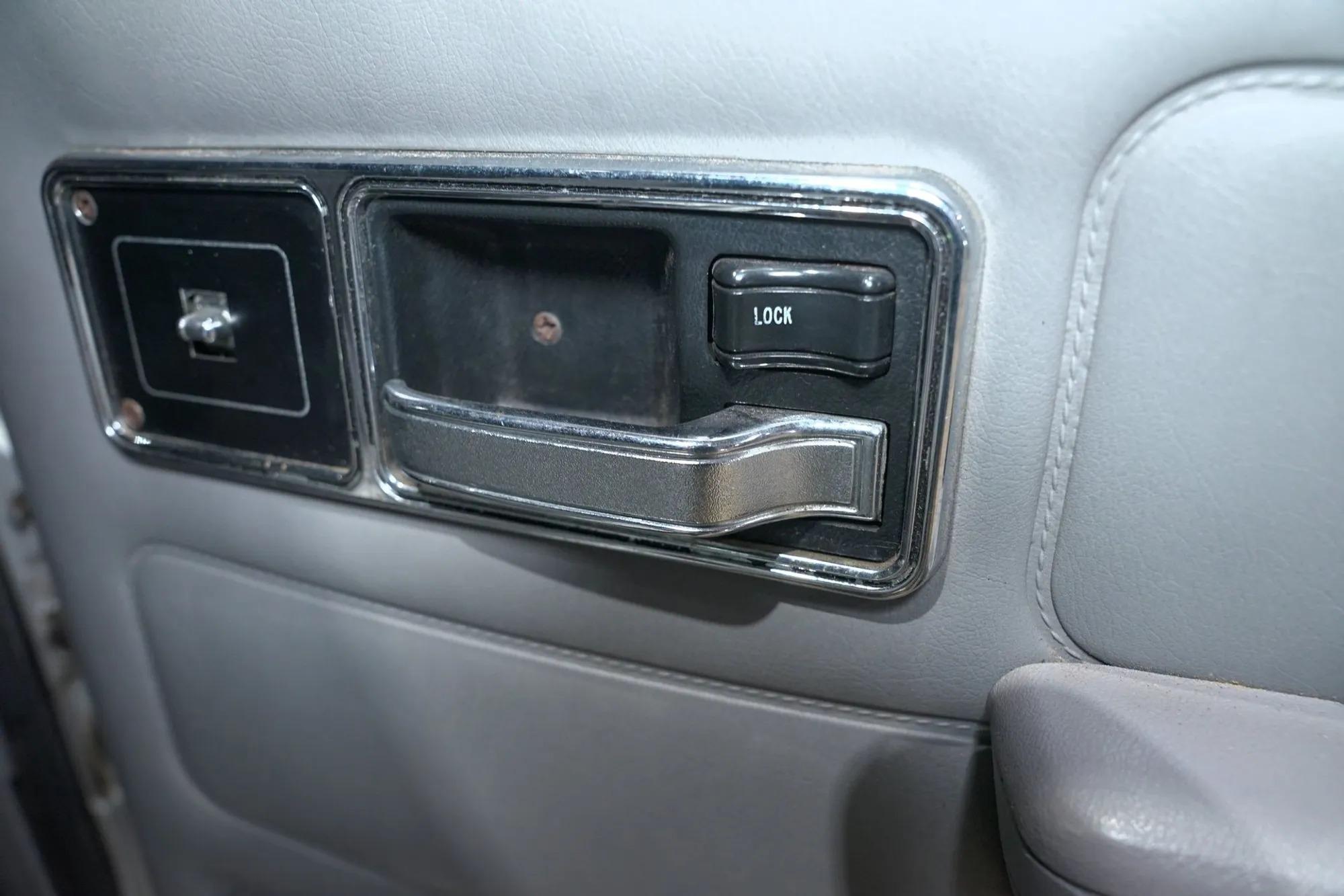 1989 Jeep Cherokee Pioneer