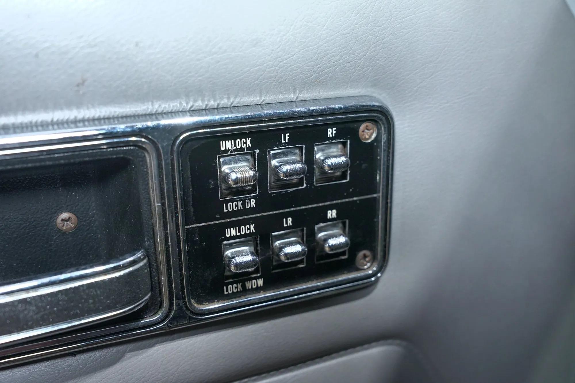 1989 Jeep Cherokee Pioneer