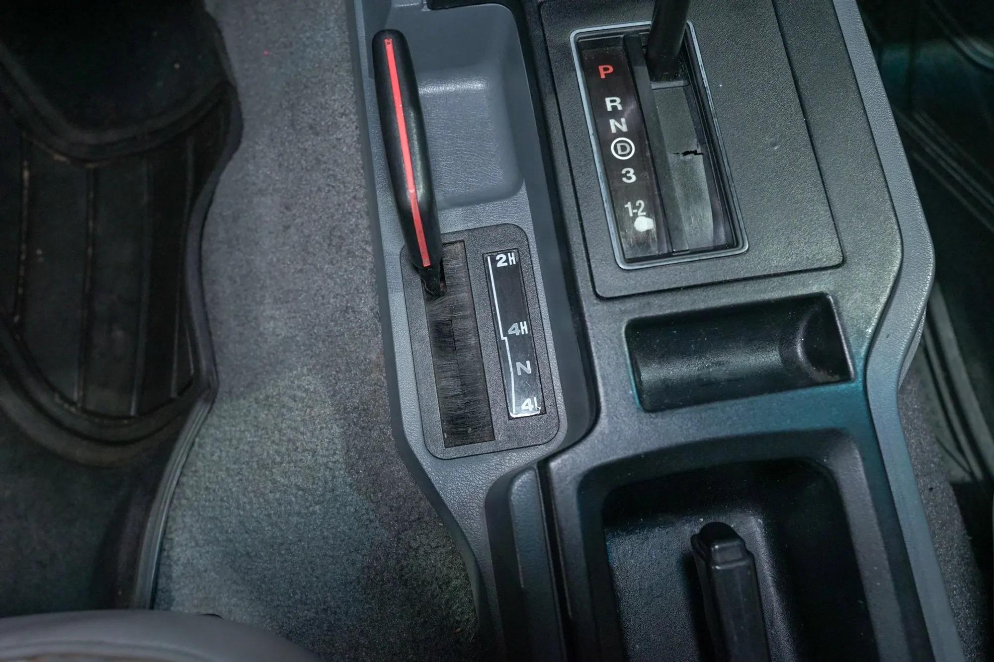 1989 Jeep Cherokee Pioneer
