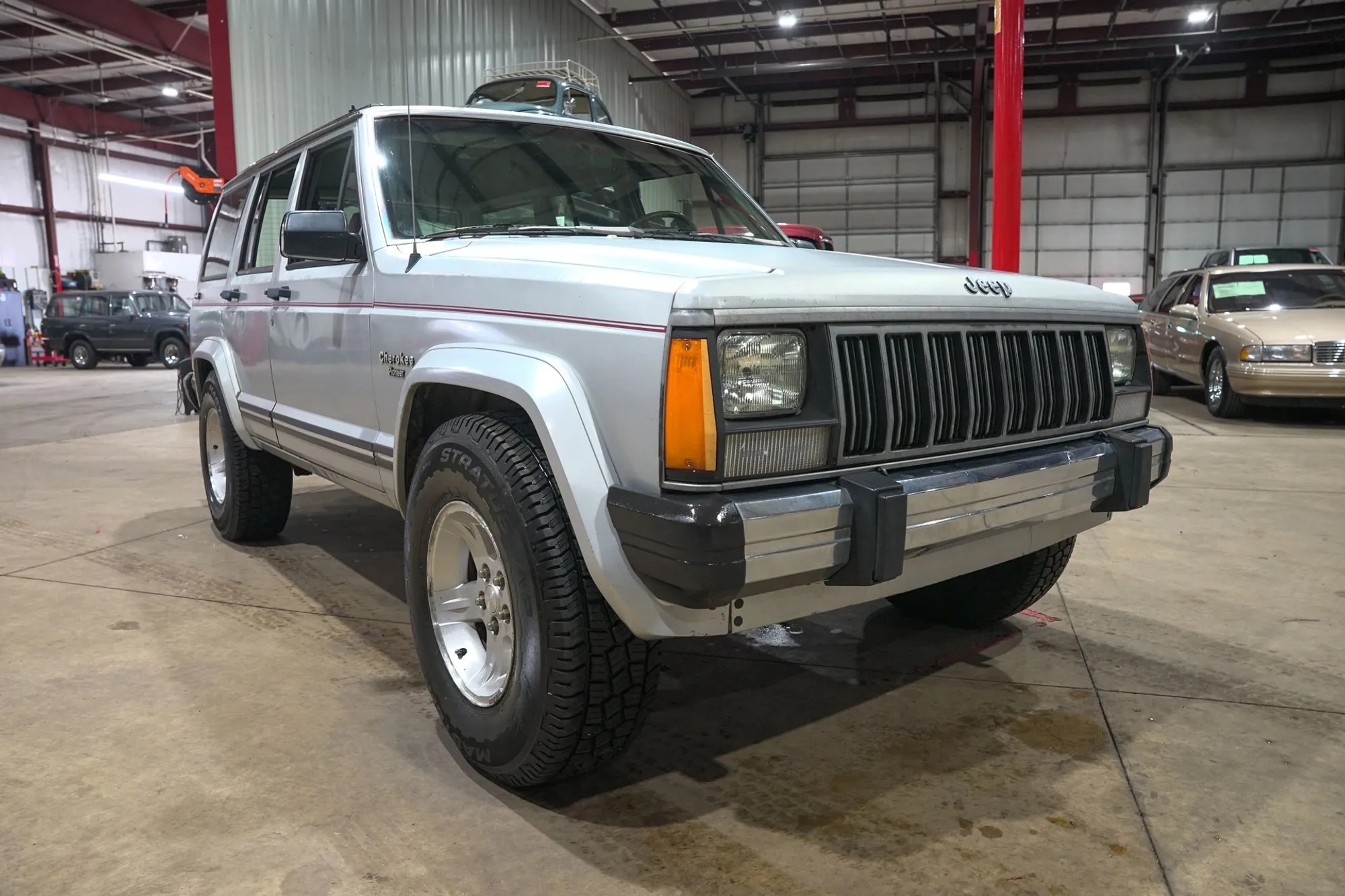 1989 Jeep Cherokee Pioneer