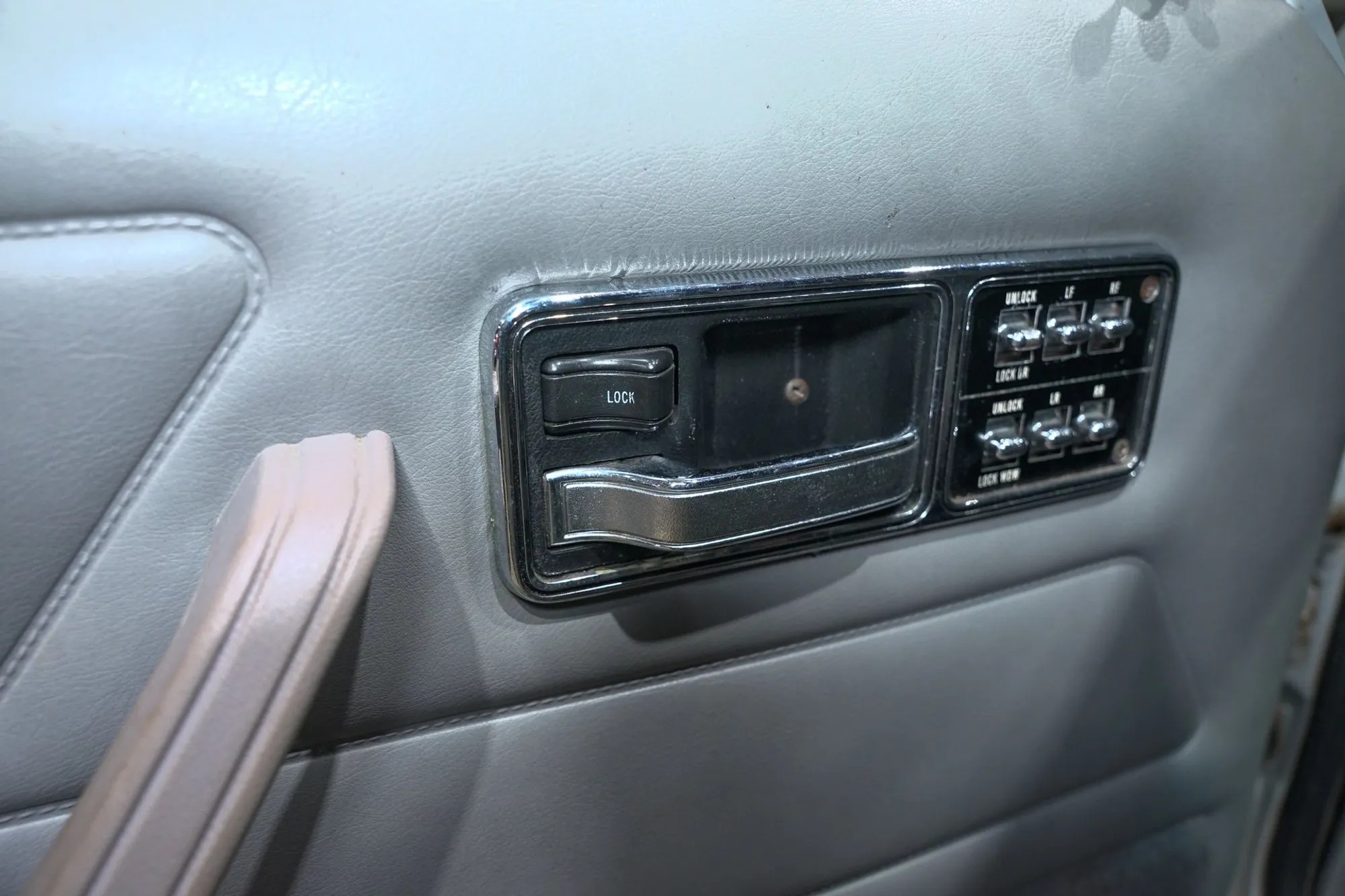 1989 Jeep Cherokee Pioneer