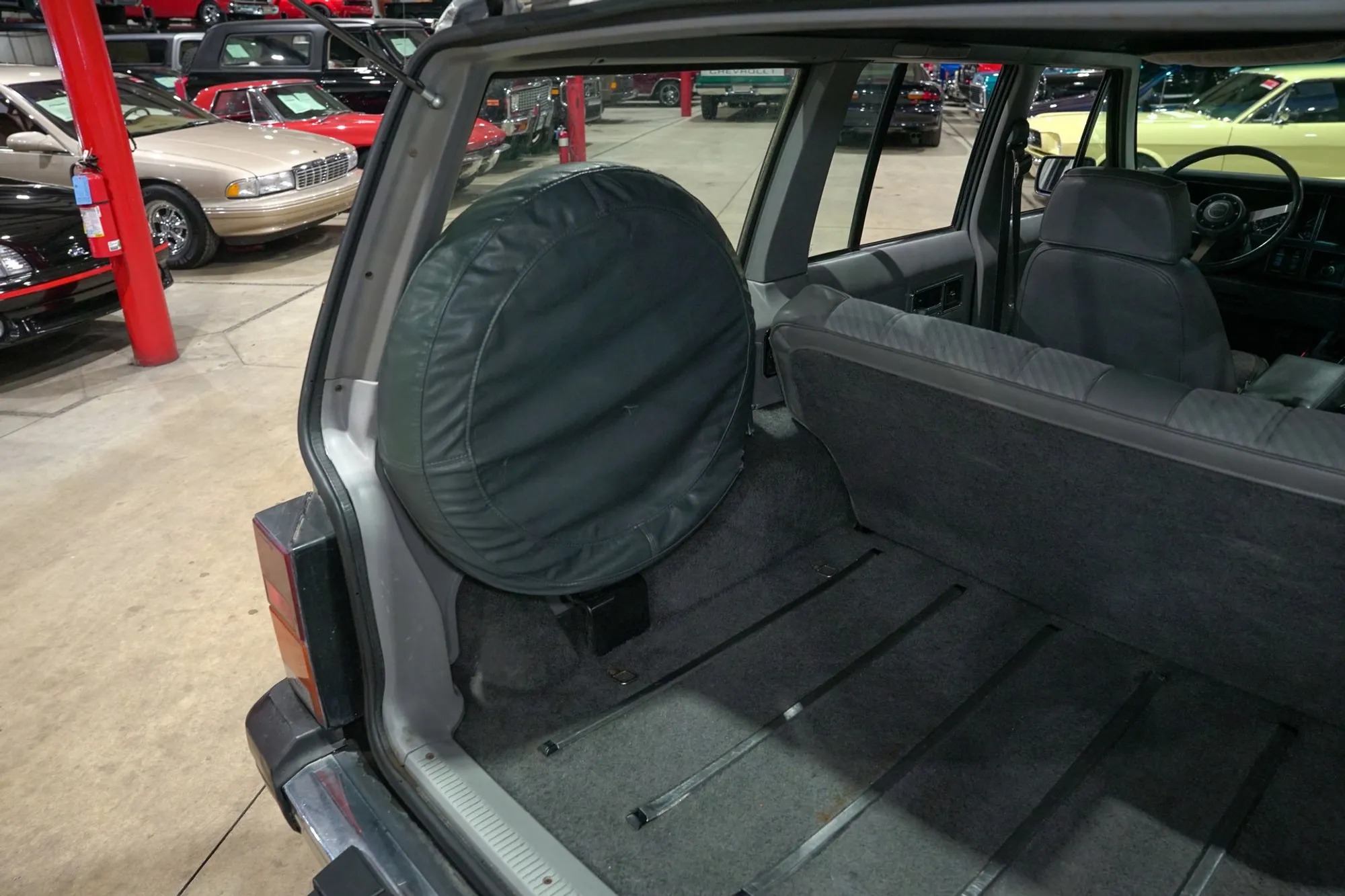 1989 Jeep Cherokee Pioneer