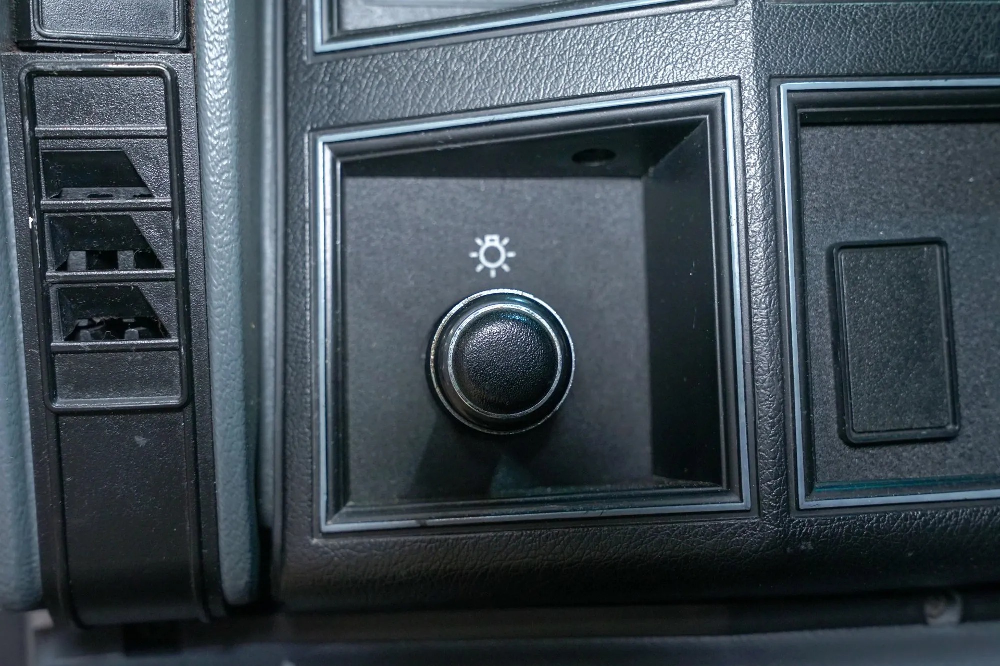 1989 Jeep Cherokee Pioneer