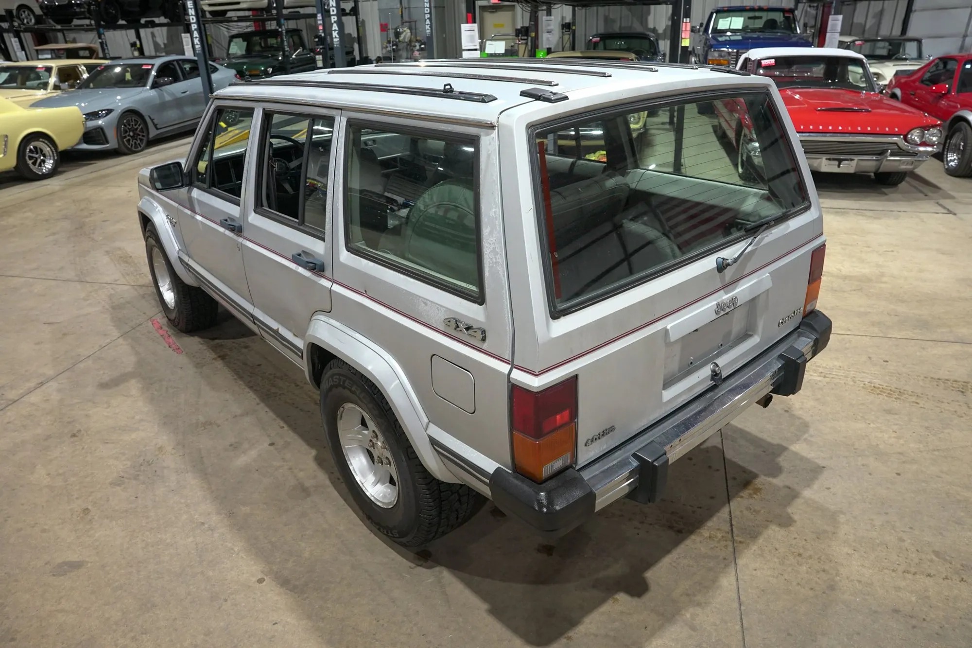 1989 Jeep Cherokee Pioneer