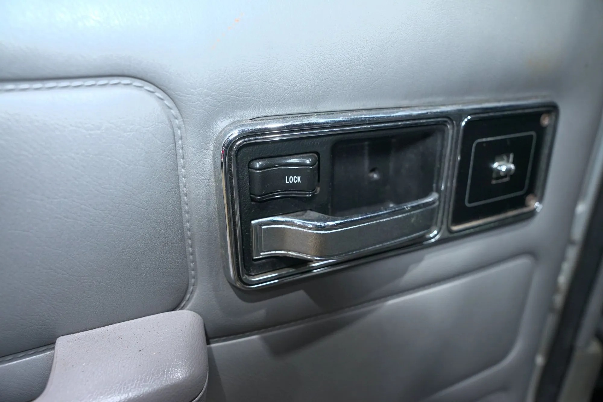 1989 Jeep Cherokee Pioneer