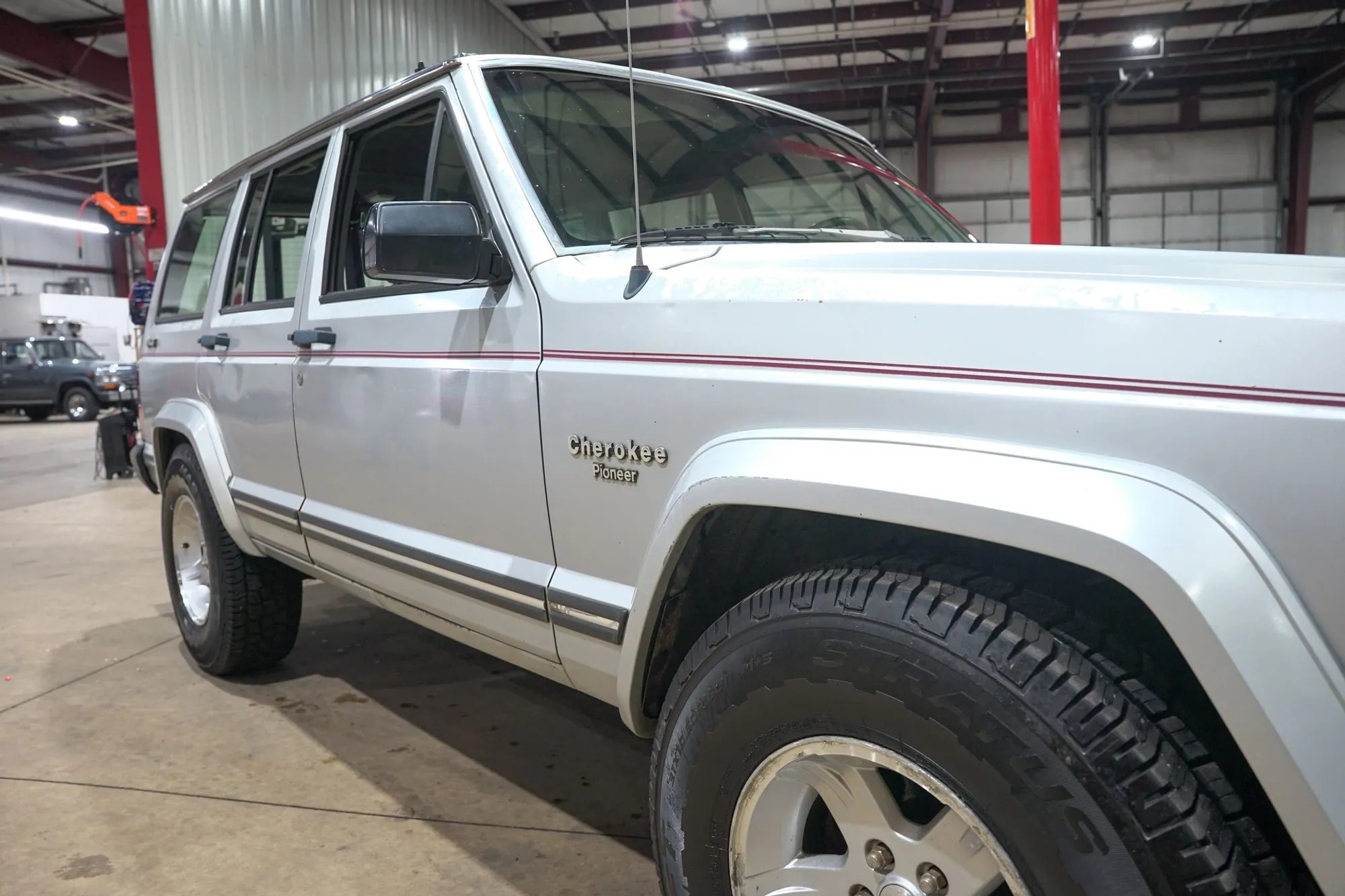 1989 Jeep Cherokee Pioneer