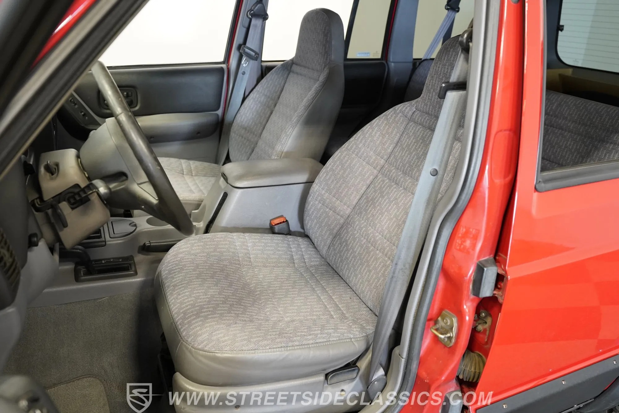 1998 Jeep Cherokee Sport 4×4