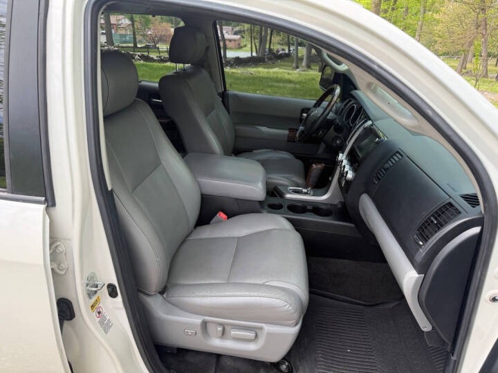 2012 Toyota Sequoia Platinum