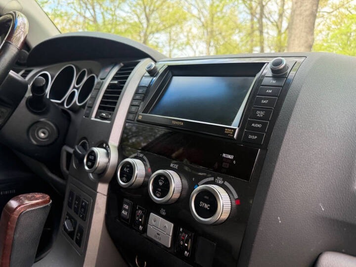 2012 Toyota Sequoia Platinum