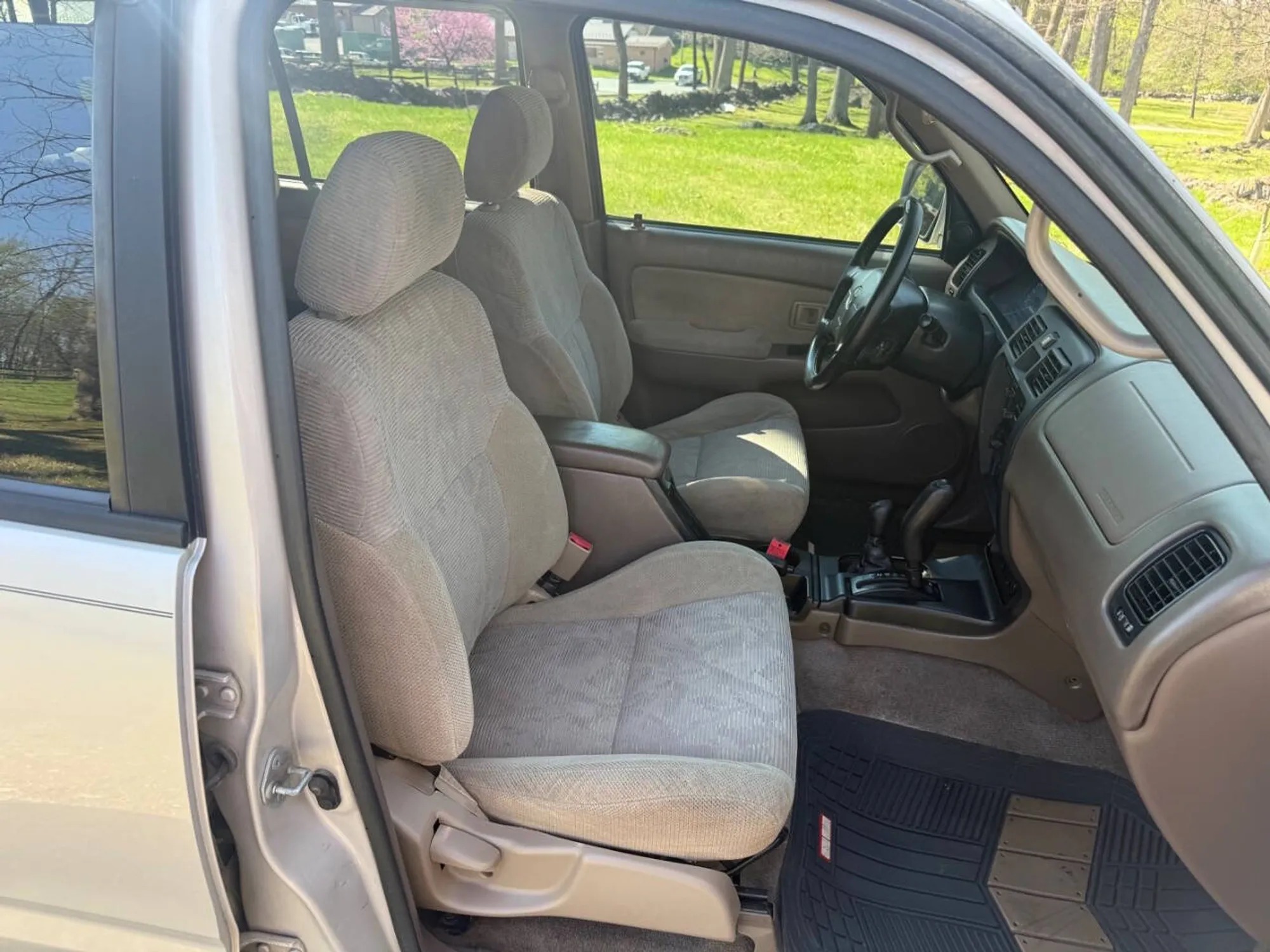 2000 Toyota 4Runner SR5